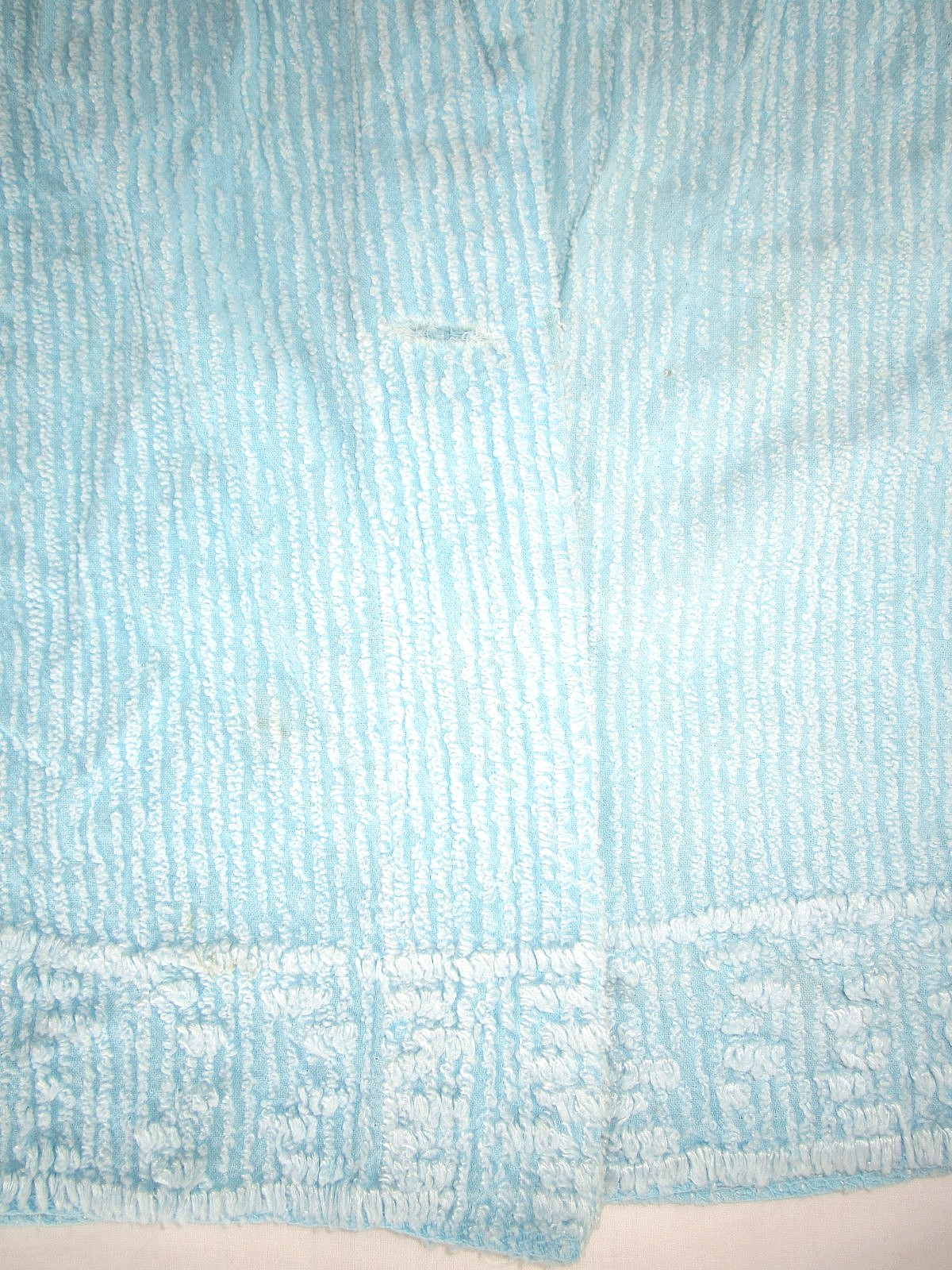 Vintage Chenille Child Girl Bath Robe 1950s Total Length 35″ Chest 34″ Aqua Blue