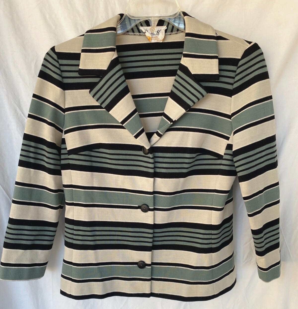 VTG 60s..BUTTE KNIT..STRIPED..WOOL BLEND..CARDIGAN..SWEATER..WOMEN M/L