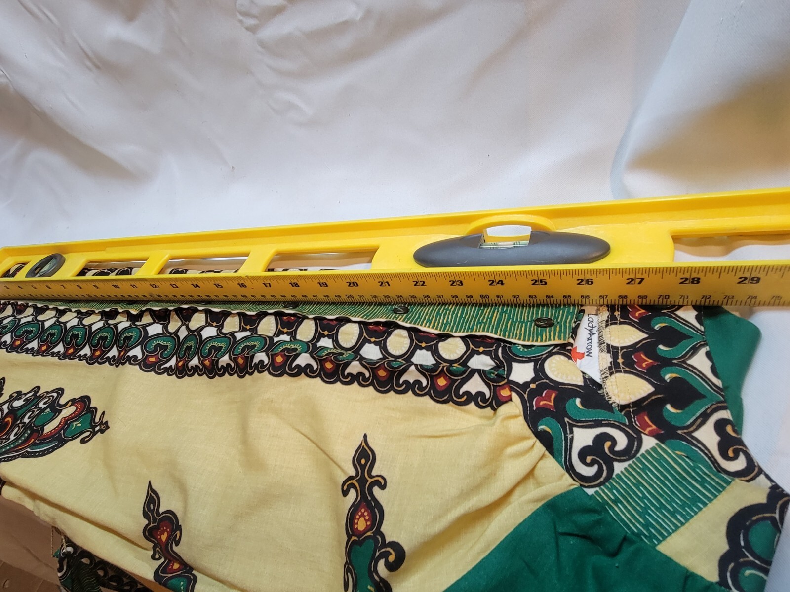 Vintage 70’s Lady Arrow Women’s Button Up Shirt/Blouse Belt Measurements in Pics
