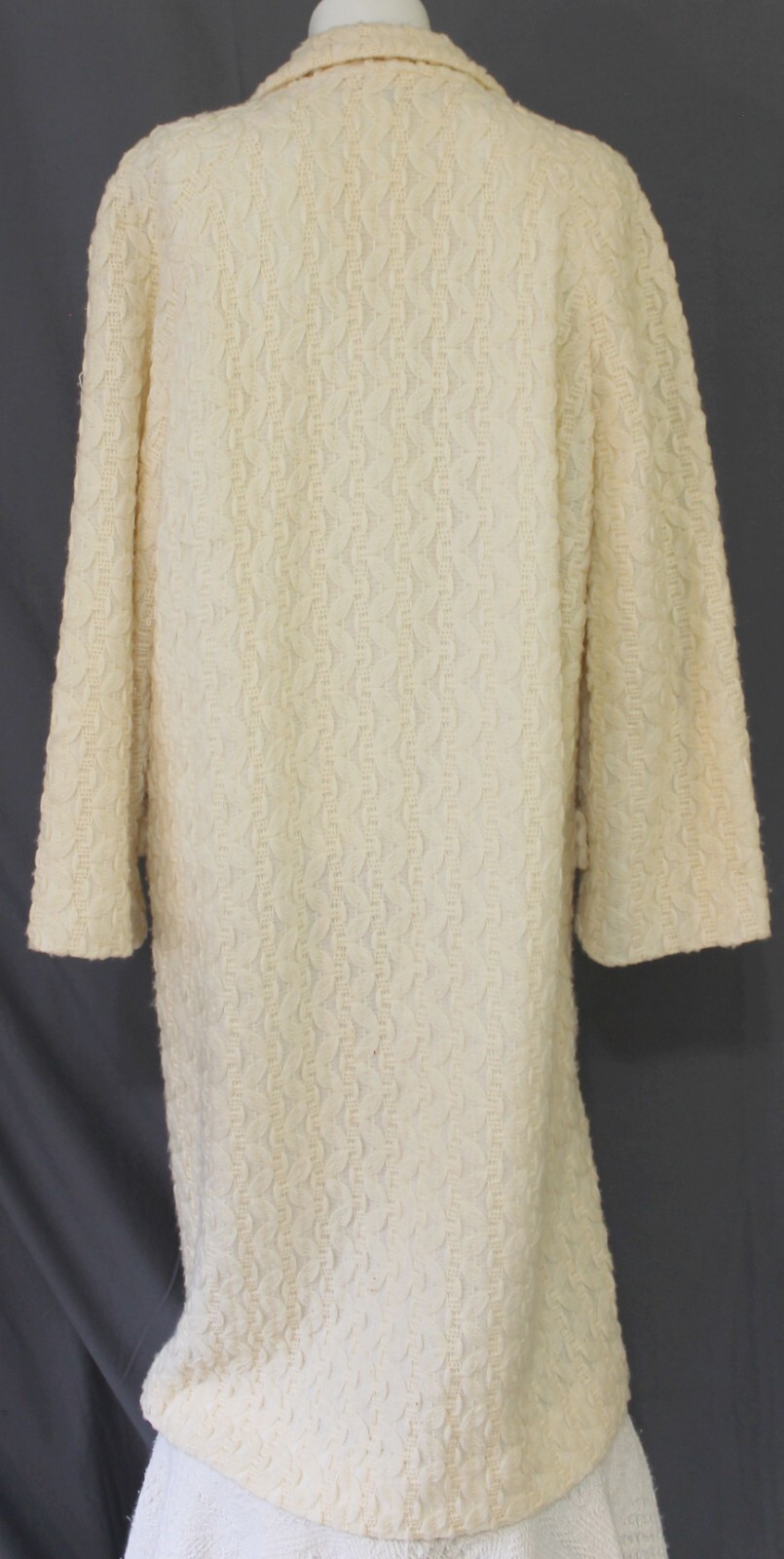 Vintage 1970s? Promenade Ltd. Cream 100% Virgin Wool Coat Size M? No Size Tags