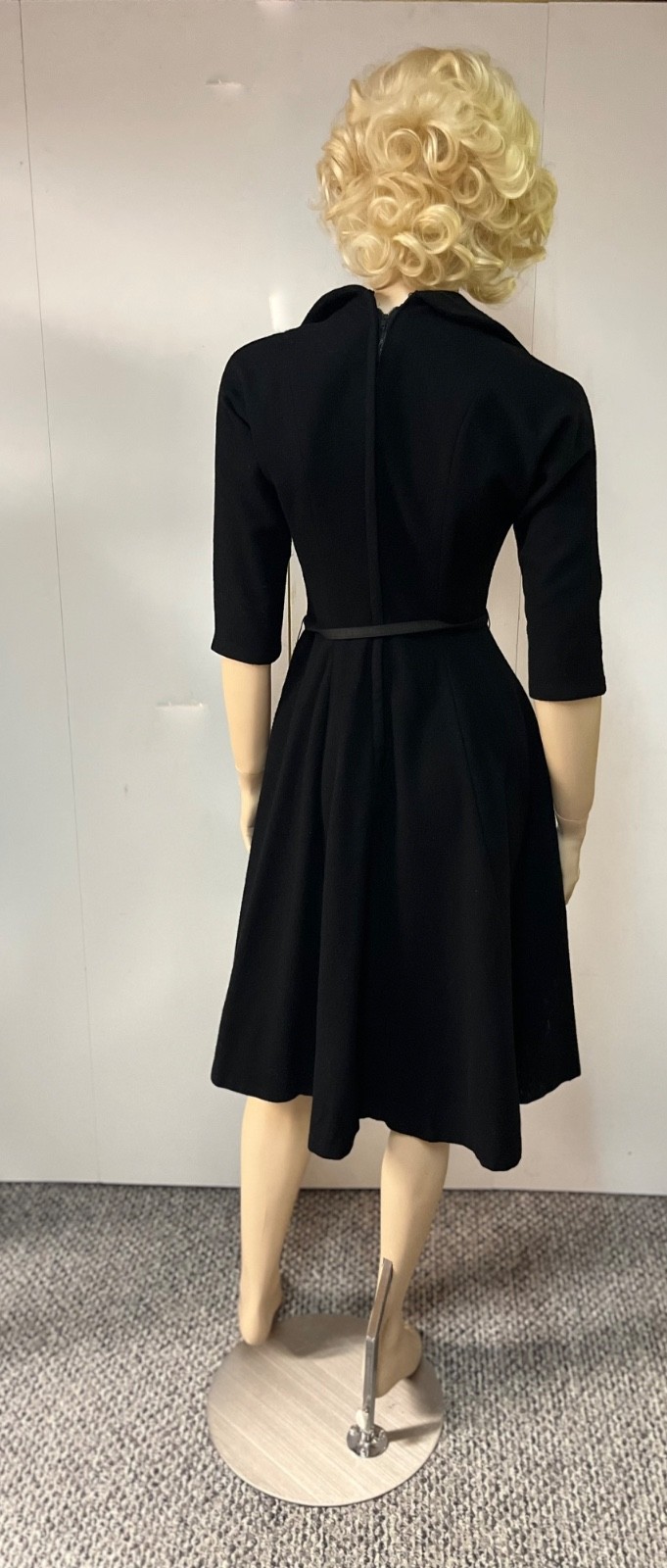 Vintage 1950s Alco Junior Bibbed Neckline Wool Business Cocktail Dress Bust 34