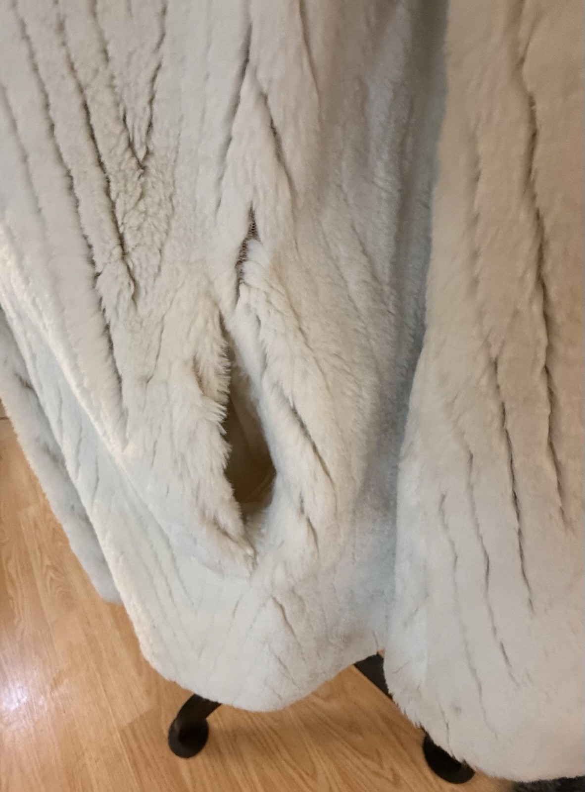 Vintage Jacques Saint Laurent Genelle Ivory Faux Fur Coat Jacket Size L/XL