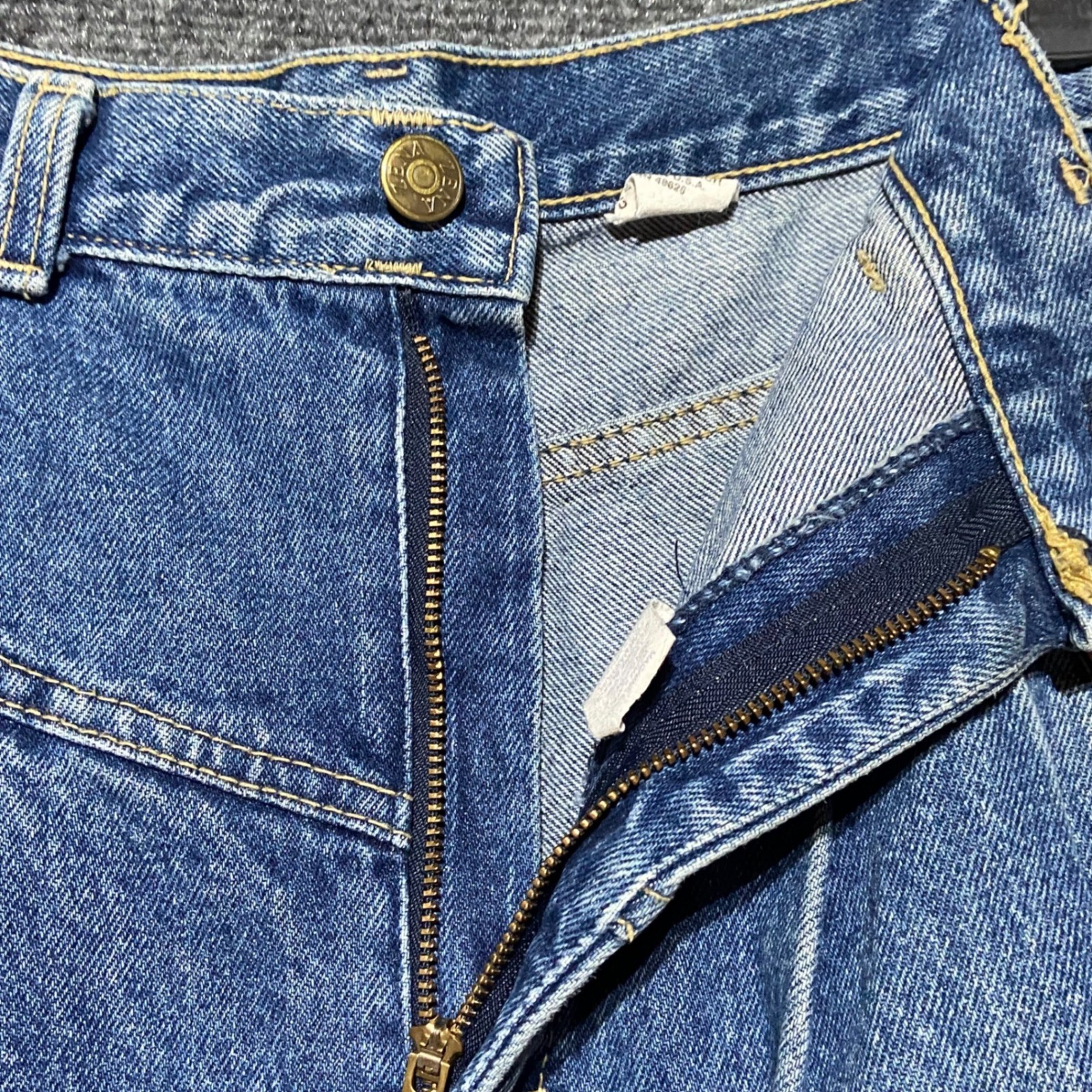 Zena Vintage High Waisted Pleated Tapered Jeans Medium Wash Made in USA Size 10
