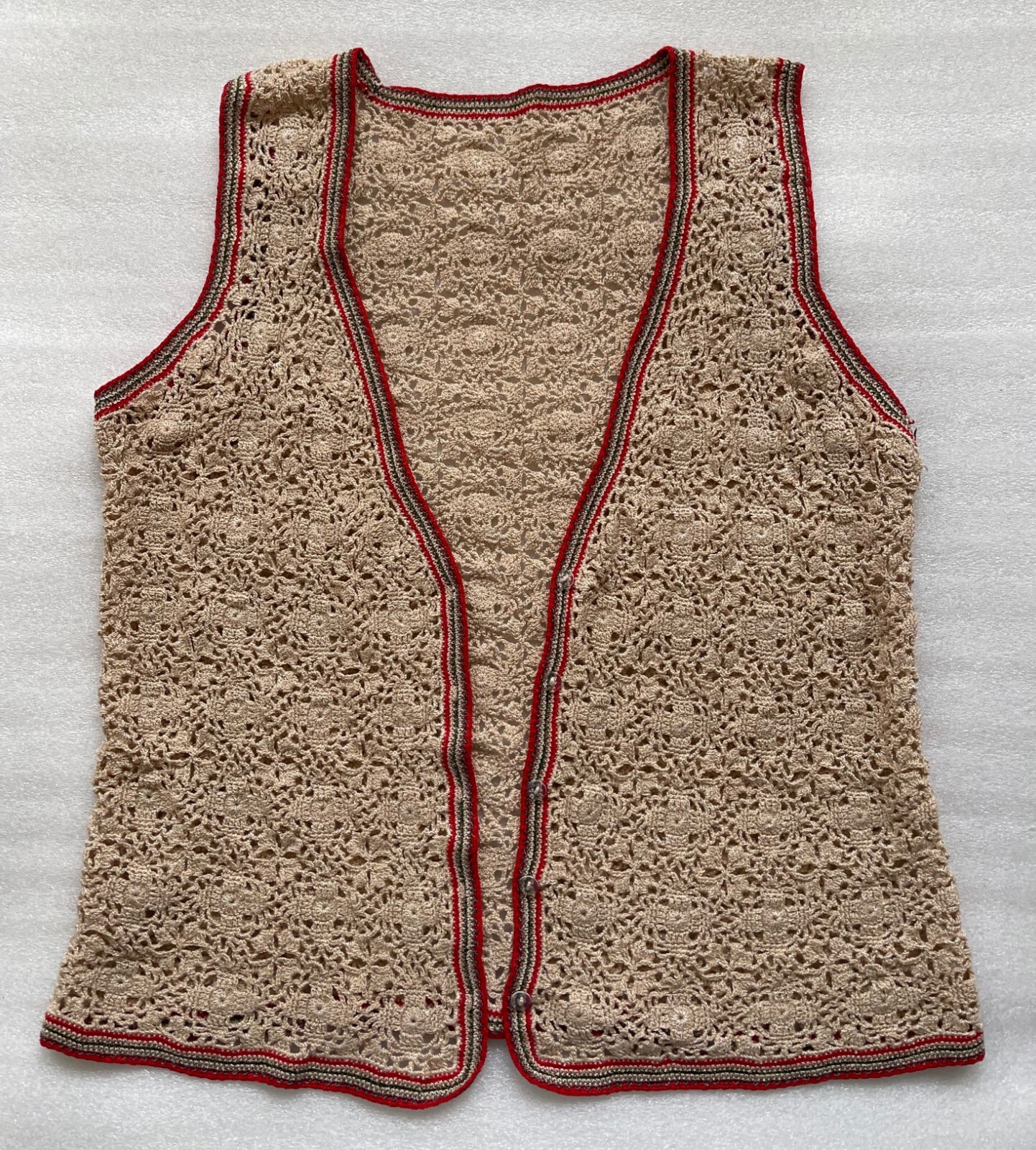 VINTAGE HANDMADE CROCHET BEIGE VEST, BUTTON FRONT, 41″ CHEST 40″ WAIST, L/XL