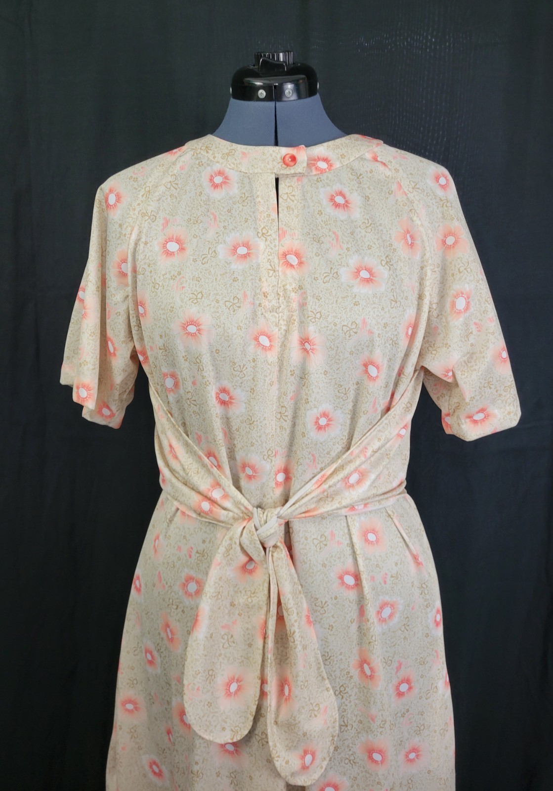 Vintage Cream/Gold/Coral Floral Dress w Wrap Around Overblouse Size XL?