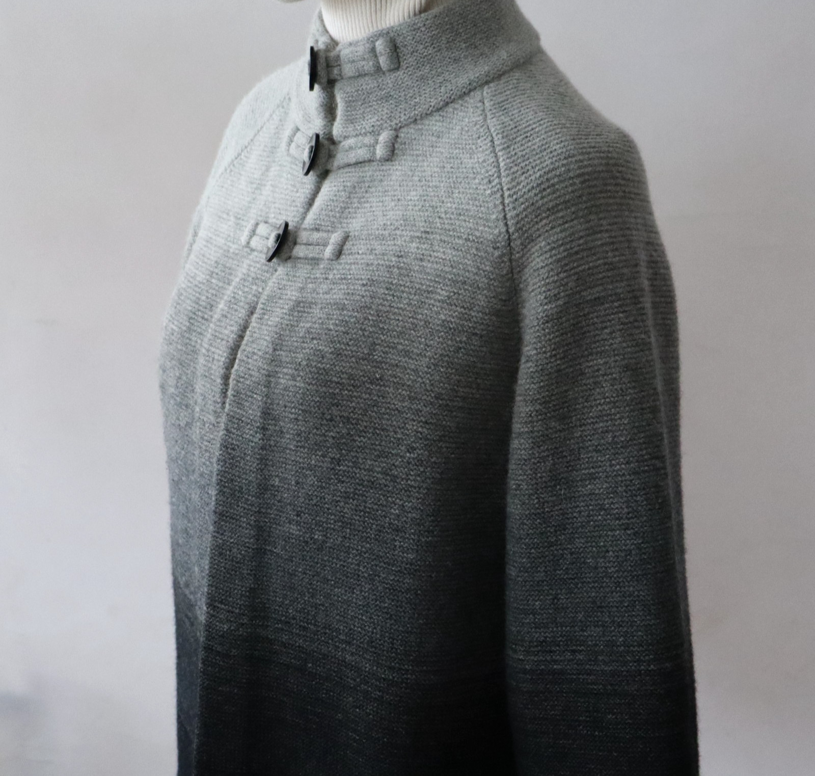 Vtg Women’s Jones New York Cardigan Sweater Heather Gray, Black Sz Lg