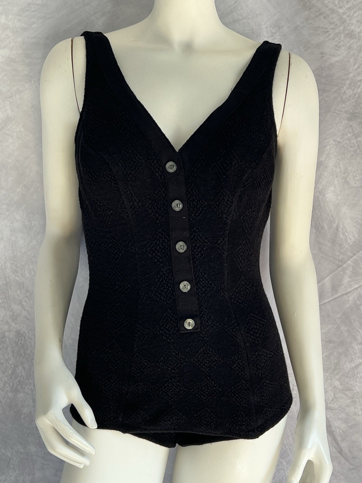 Vintage 1950’s Maineliner Globe Knitwear Black Knit 1 Piece Swimsuit Size Small
