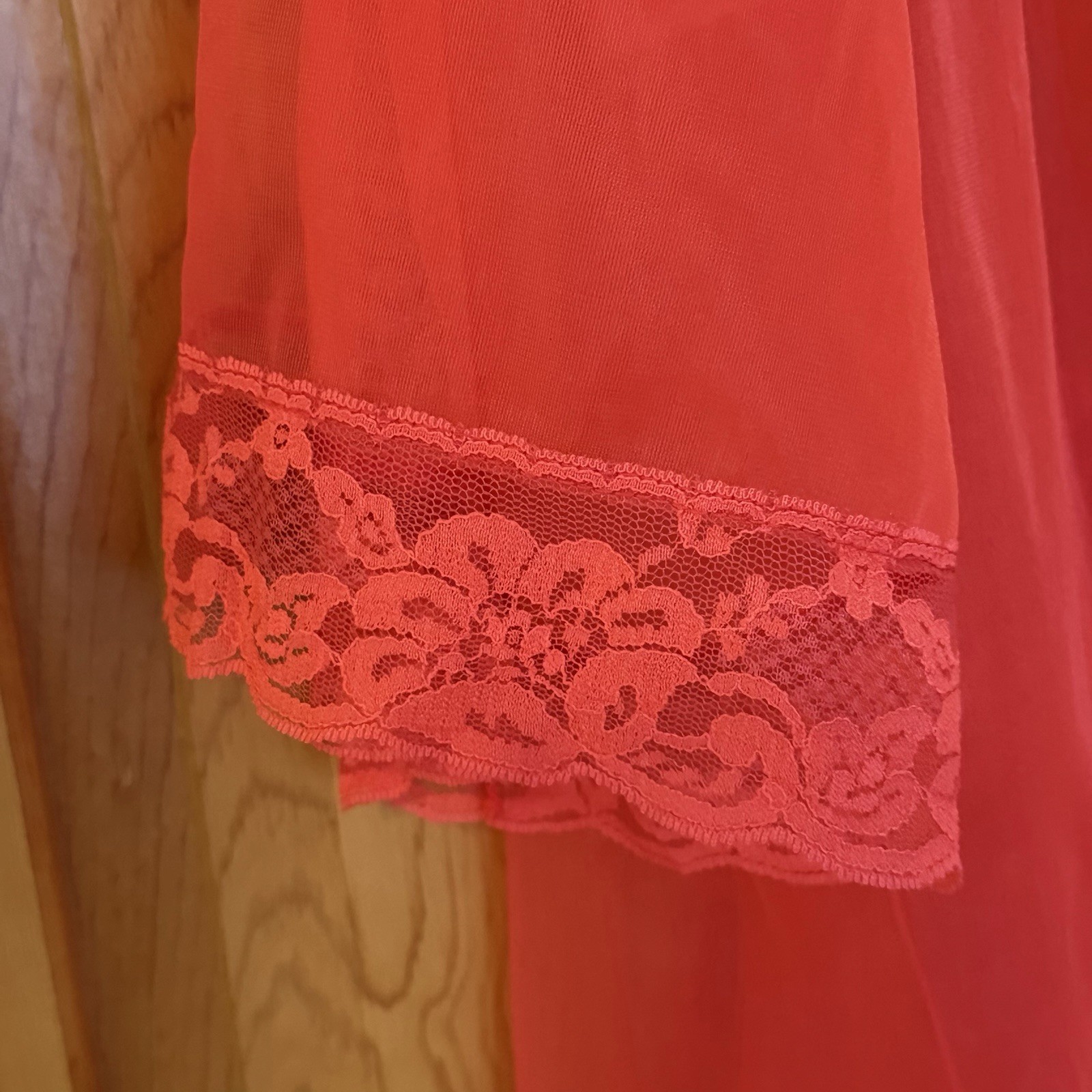 Pandora By Chic Red Sheer Peignoir Robe Lace Sz M Kimono Pin Up Vintage