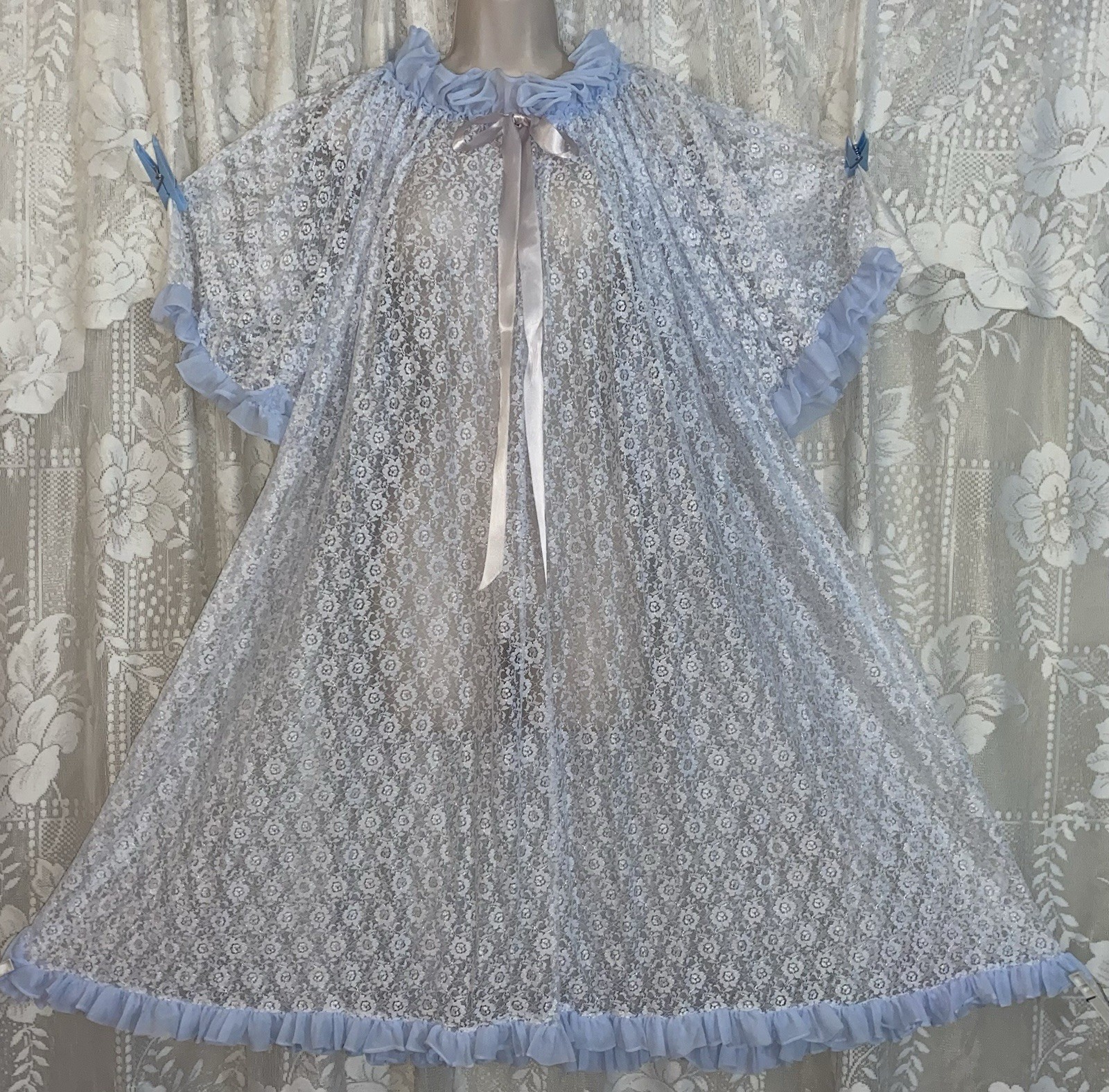 Vtg RARE 1 SIZE Light ICE BLUE ALL LACE FULL NIGHTIE Nightgown w Chiffon Ruffles