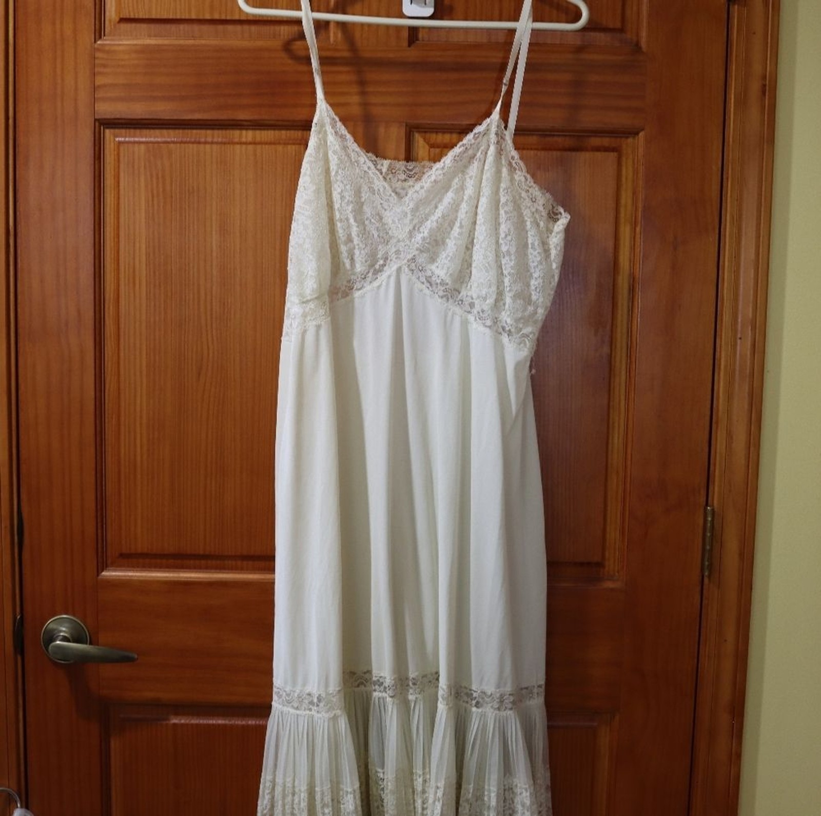 Van Raalte Vintage 1955 Off White Lace Pleated Slip Dress Large Nylon