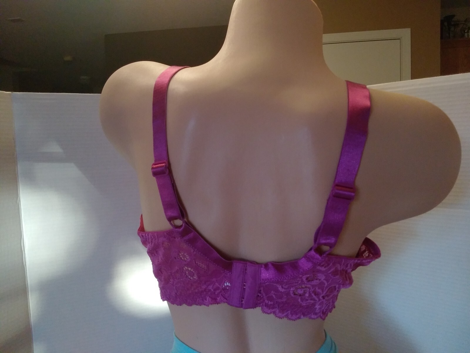 Bra NWT Vintage JC Penney Delicates SZ 42C Raspberry Pink Lace Detail 1 1935