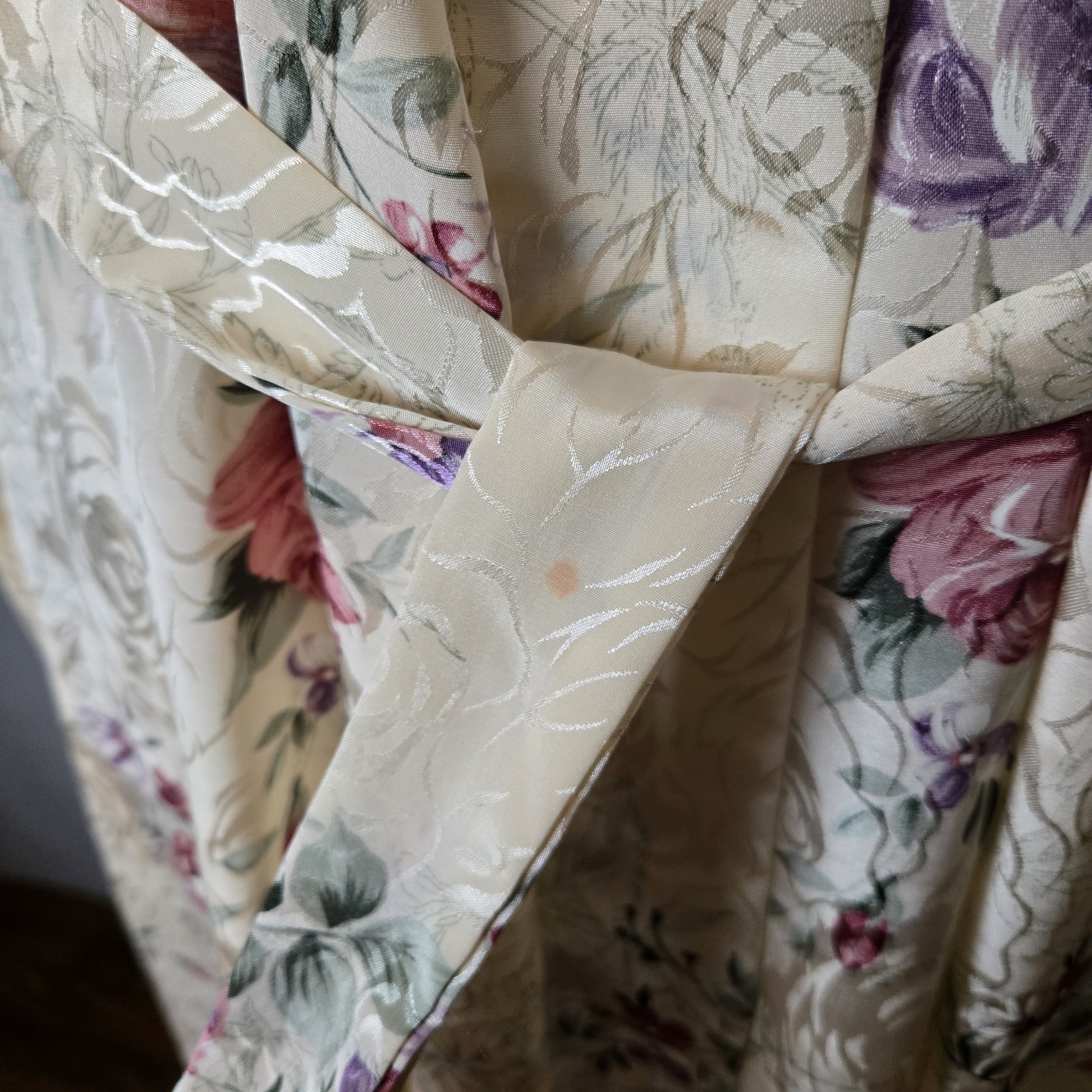 Vintage Cream Floral Satin Robe Small Expressions
