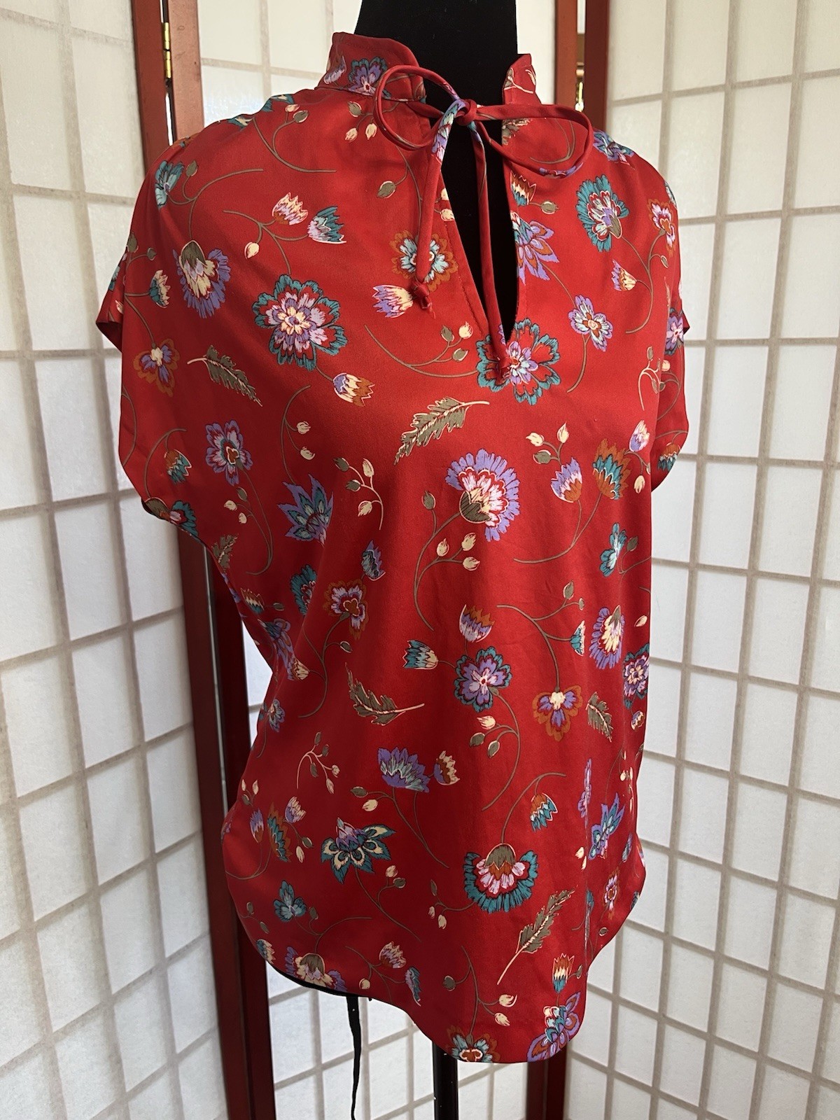 Vintage 70s/ 80’s boho retro eastern influence red with floral print Top