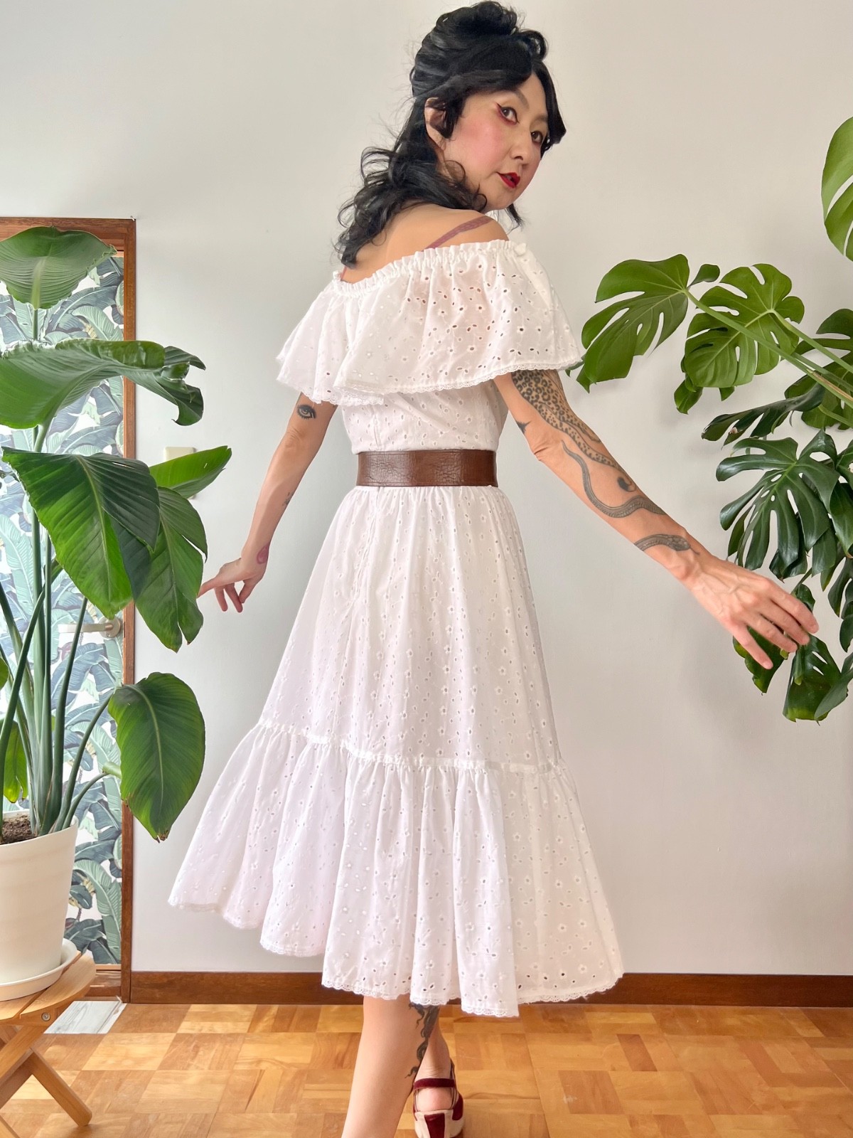 VTG 70s Lanz White Eyelet Lace Off Shoulder Ruffle Cotton Midi Prairie Dress S