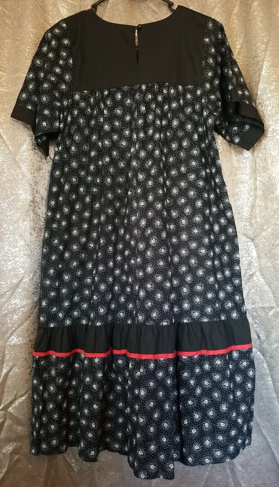 Carol Bennett Liberty House Hawaii Muu Muu Women’s Dress Size S Black Vintage