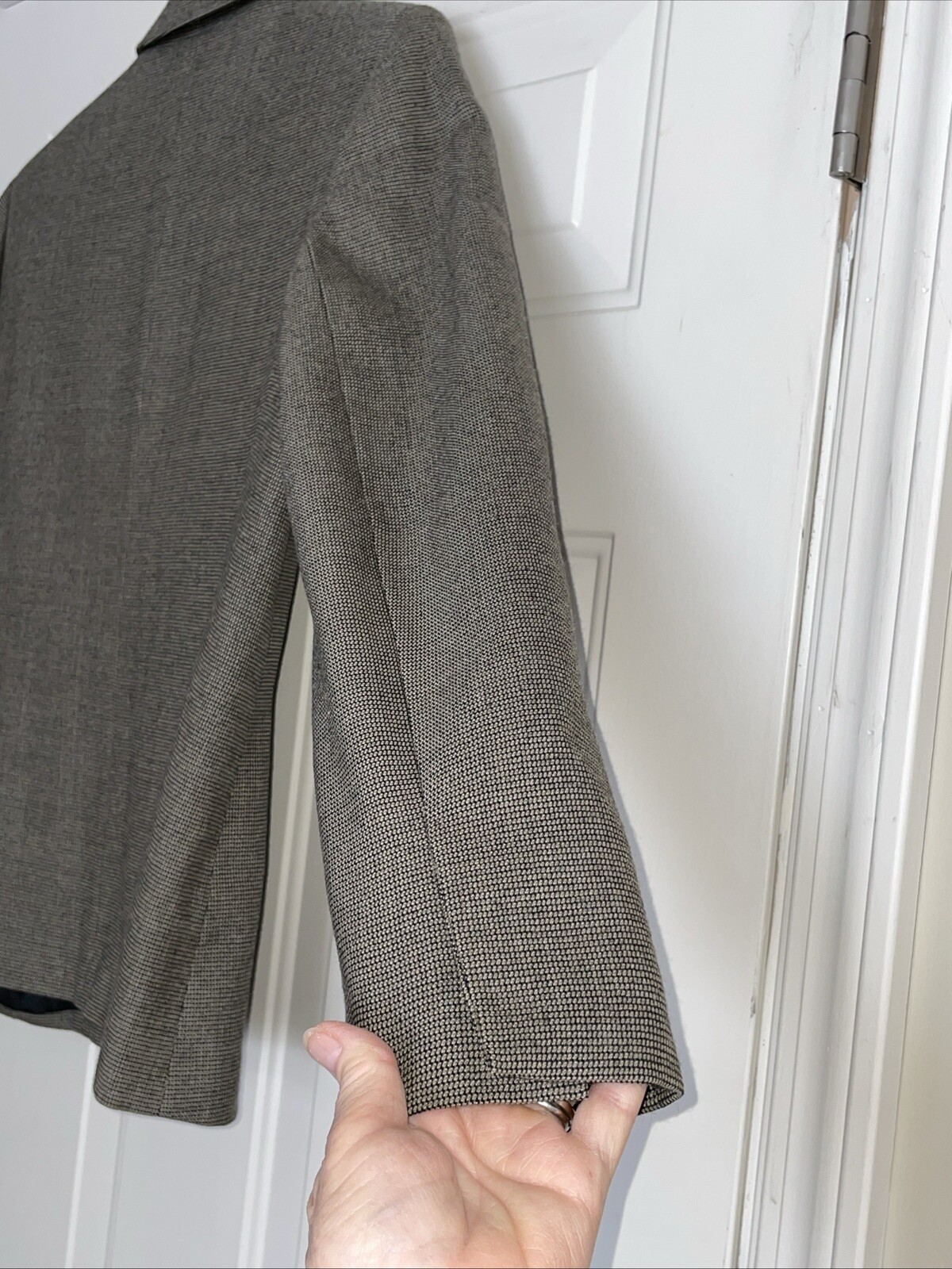 Harve Bernard Women’s Wool Hidden Button Blazer Vintage Jacket Sz 10 Gorgeous