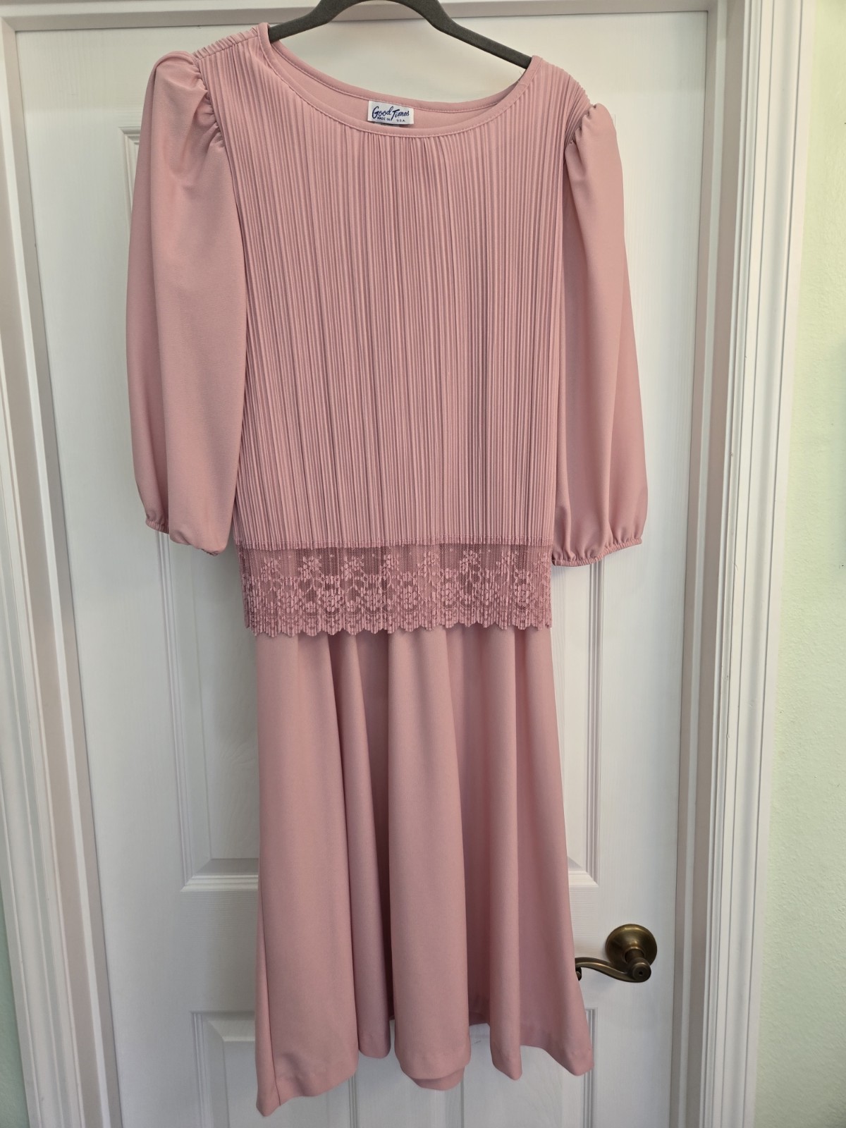 Vintage Good Times Blouson Pink 100% Polyester Women Dress Size 11/12 Lace