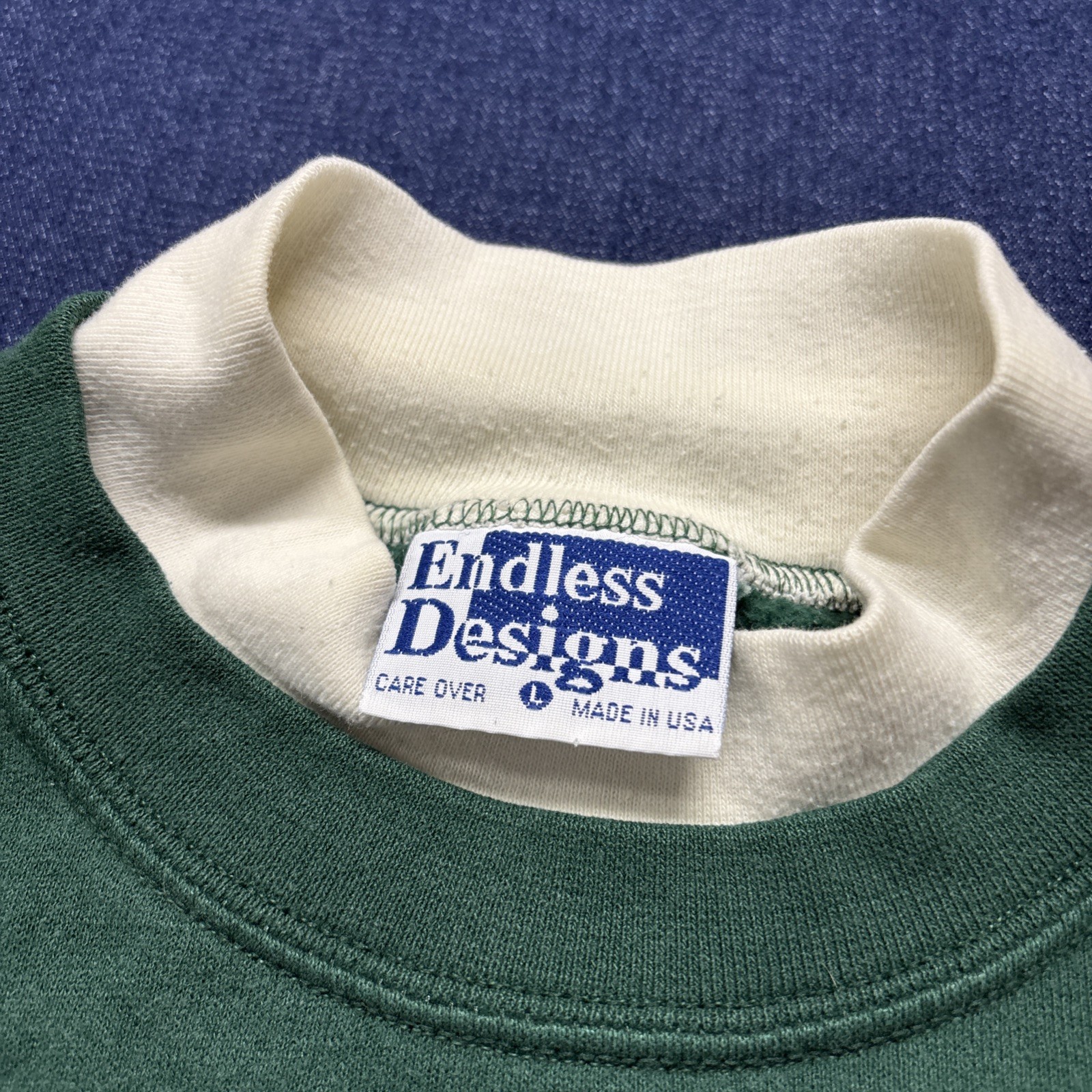 Vintage 90s Endless Designs Embroidered Cat Sweat Shirt Green L USA