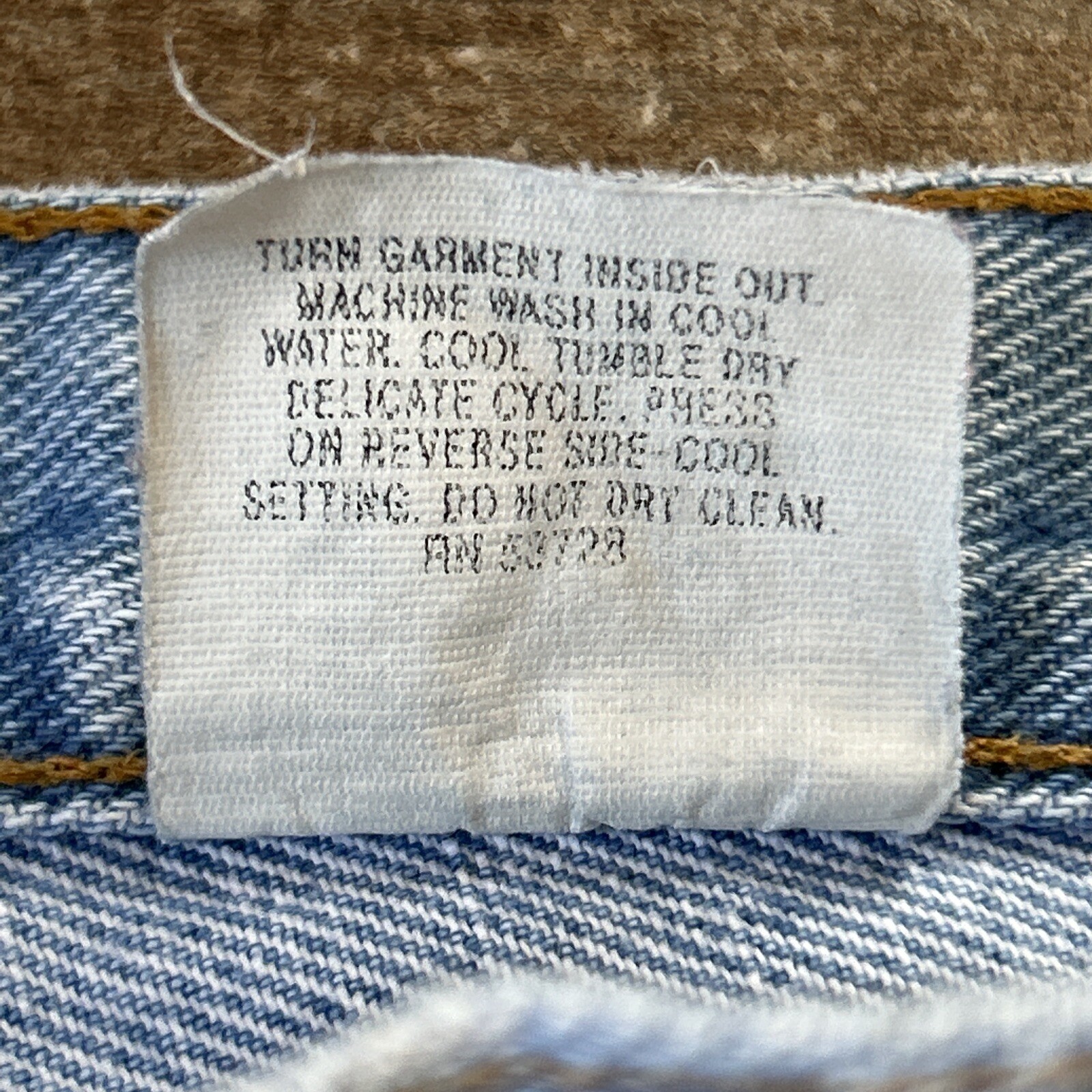 Vintage JOU JOU 90s BLUE JEANS DENIM SHORTS HI-WAIST CUTE!! Mom￼ Jean 11/12