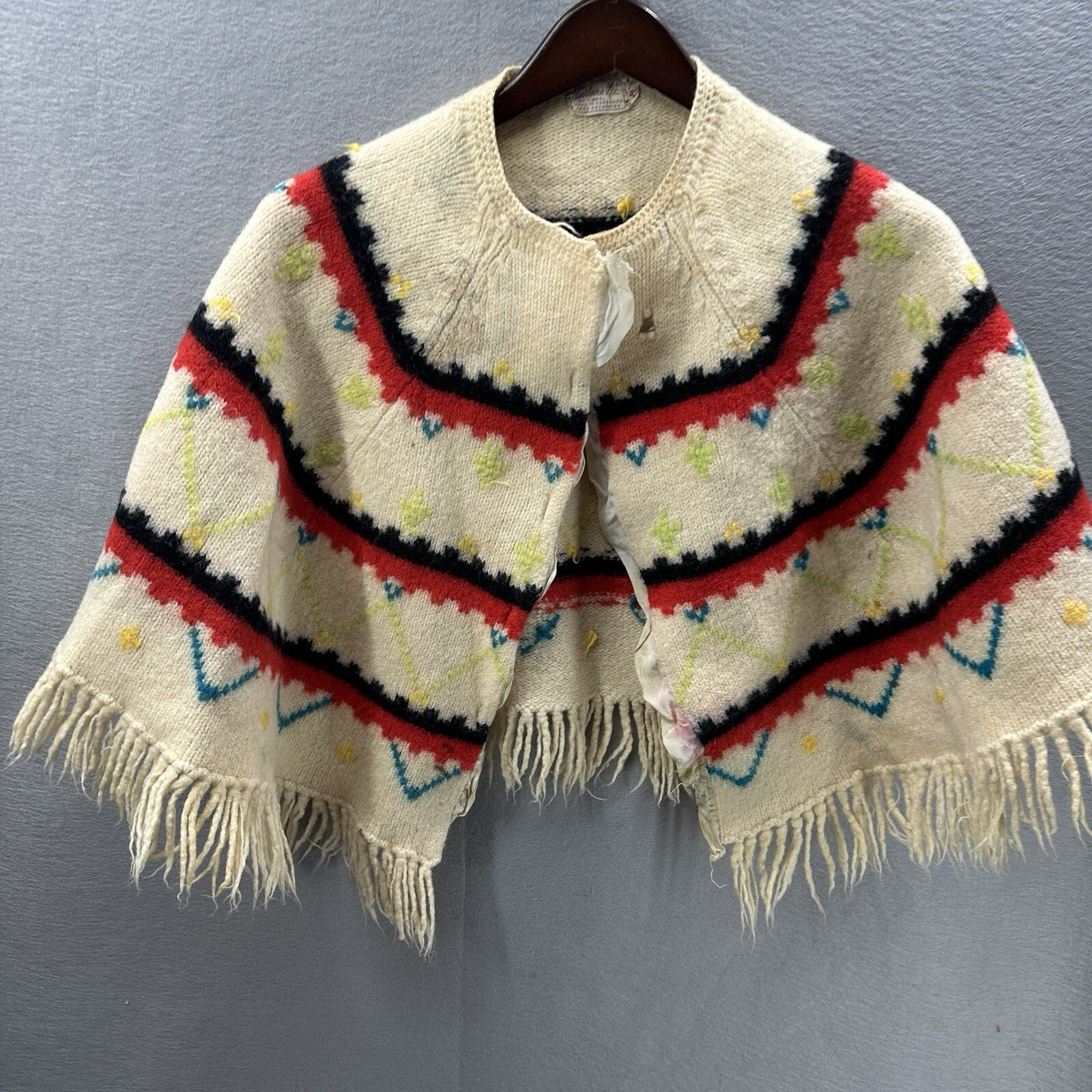 Vintage Barbara Lee Fringed Cape Shawl Poncho Aztec Wool Womens M Native READ