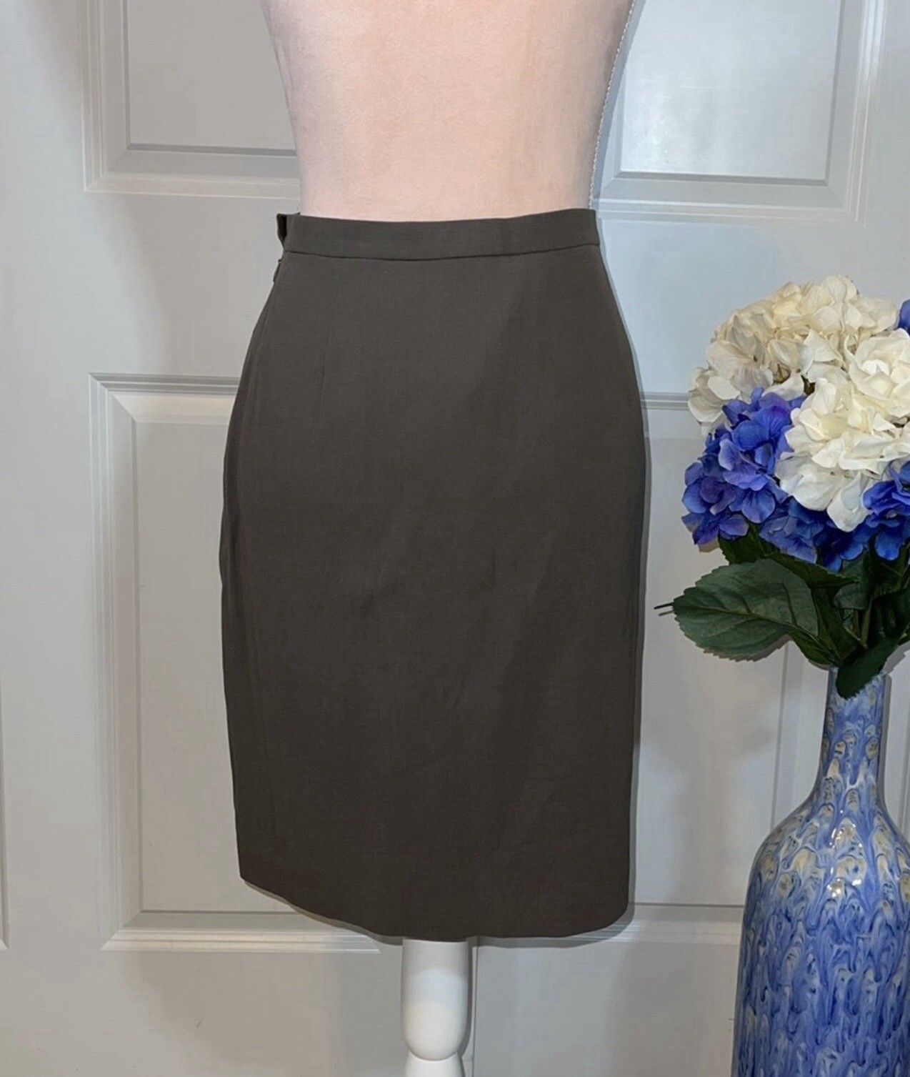 Giorgio Armani Vintage Wool Knee Length Skirt Size US 12 – IT 48 – XL B5