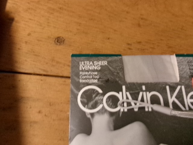 1985 Calvin Klein Size C Sheer Evening Dove Pantyhose Nylons