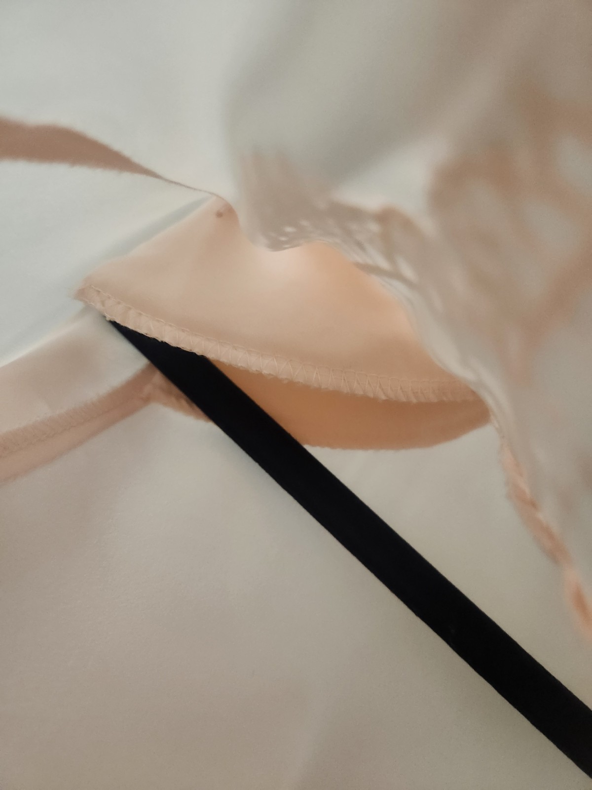 Vintage 80s Yves St. Clair Pink Lightweight Sheer Blouse. Size 8. Faux Pearl