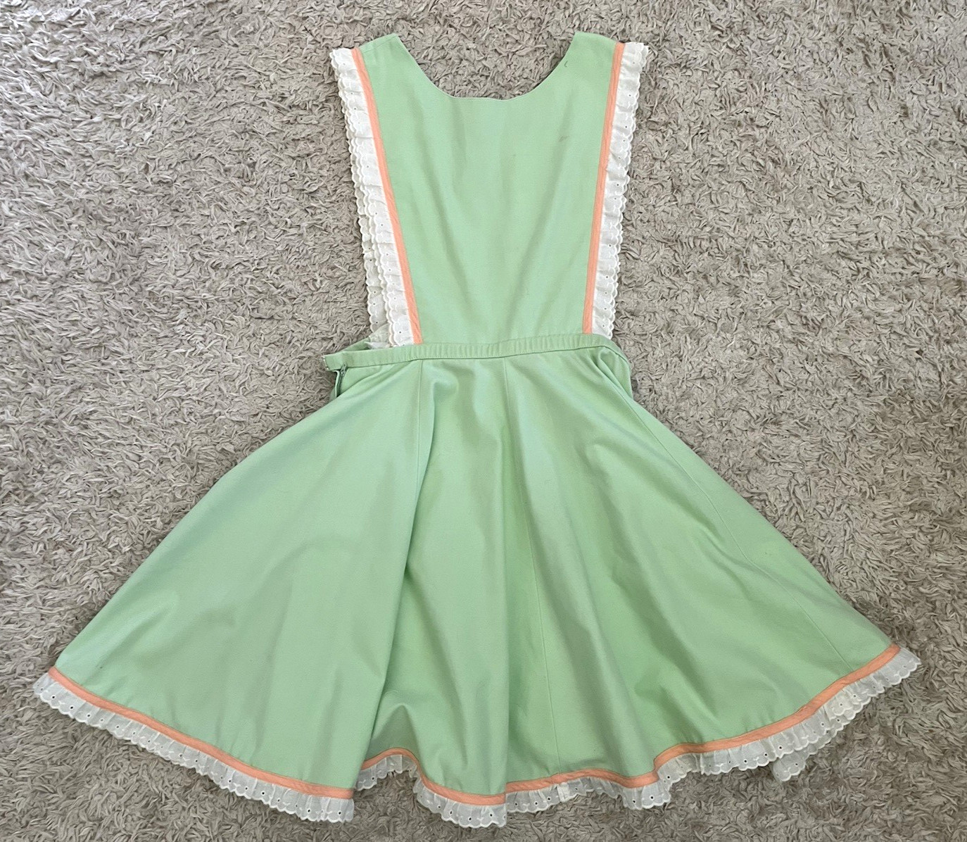 Vintage Handmade Apron Dress Novelty Fruit Applique Eyelet Lace Ruffle Trim LG