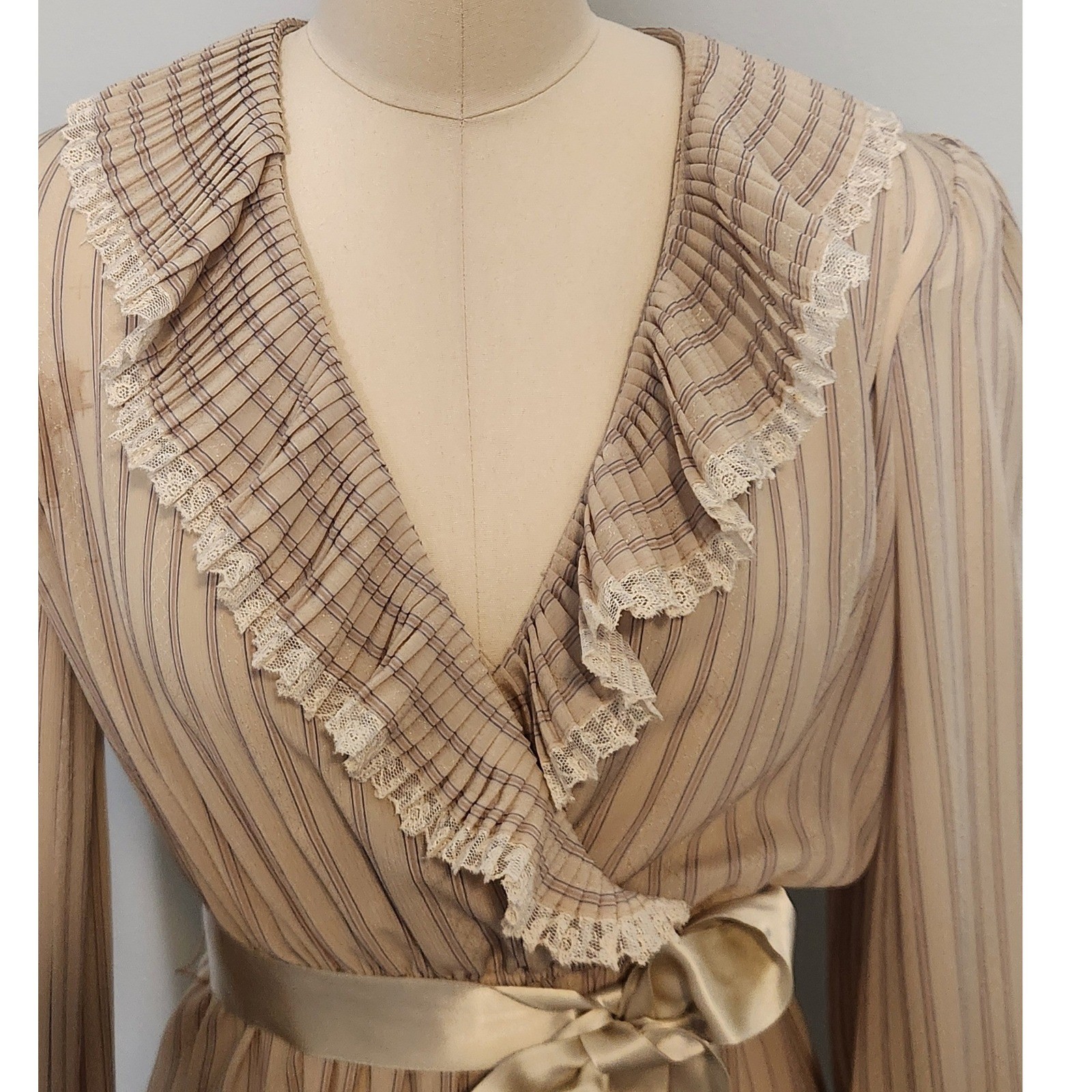 Vintage 80s Donna Morgan NON STOP Prairie Dress Victorian Revival Ruffle Lace M