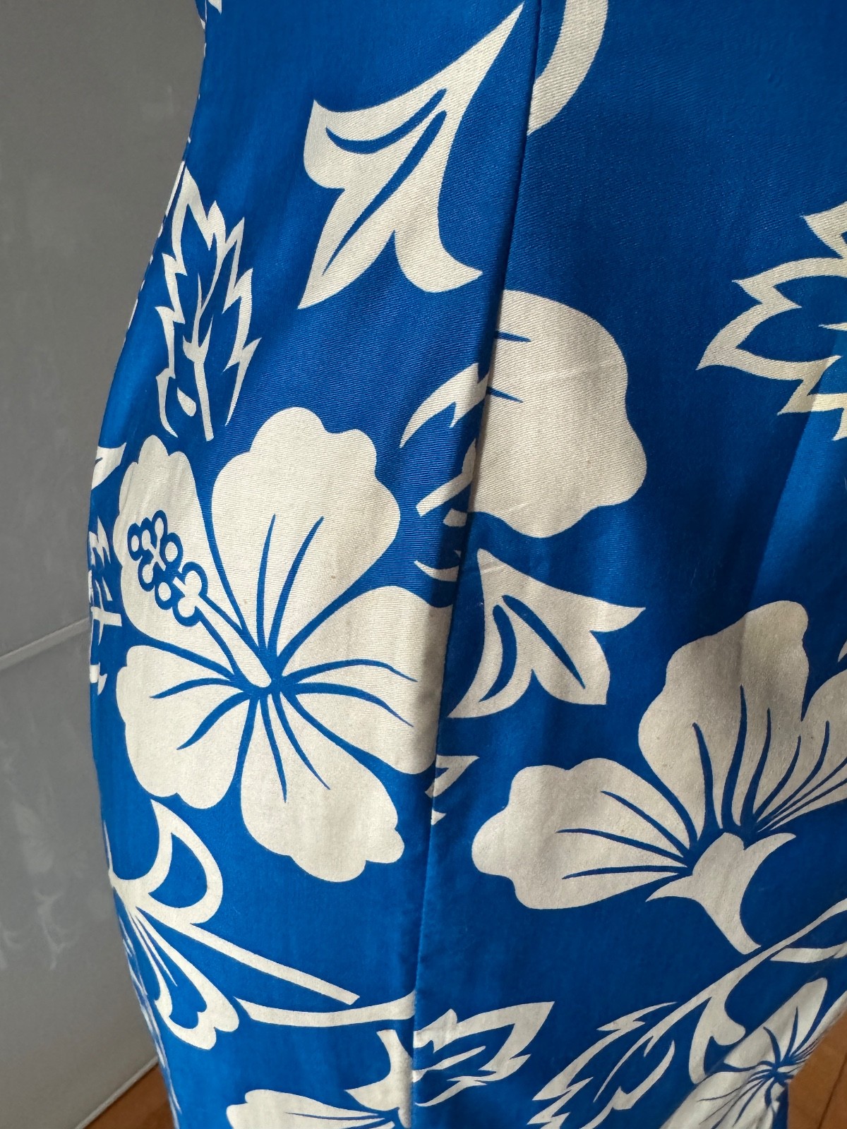 vintage Royal Hawaiian maxi mermaid flutter sleeves blue and white cotton dress