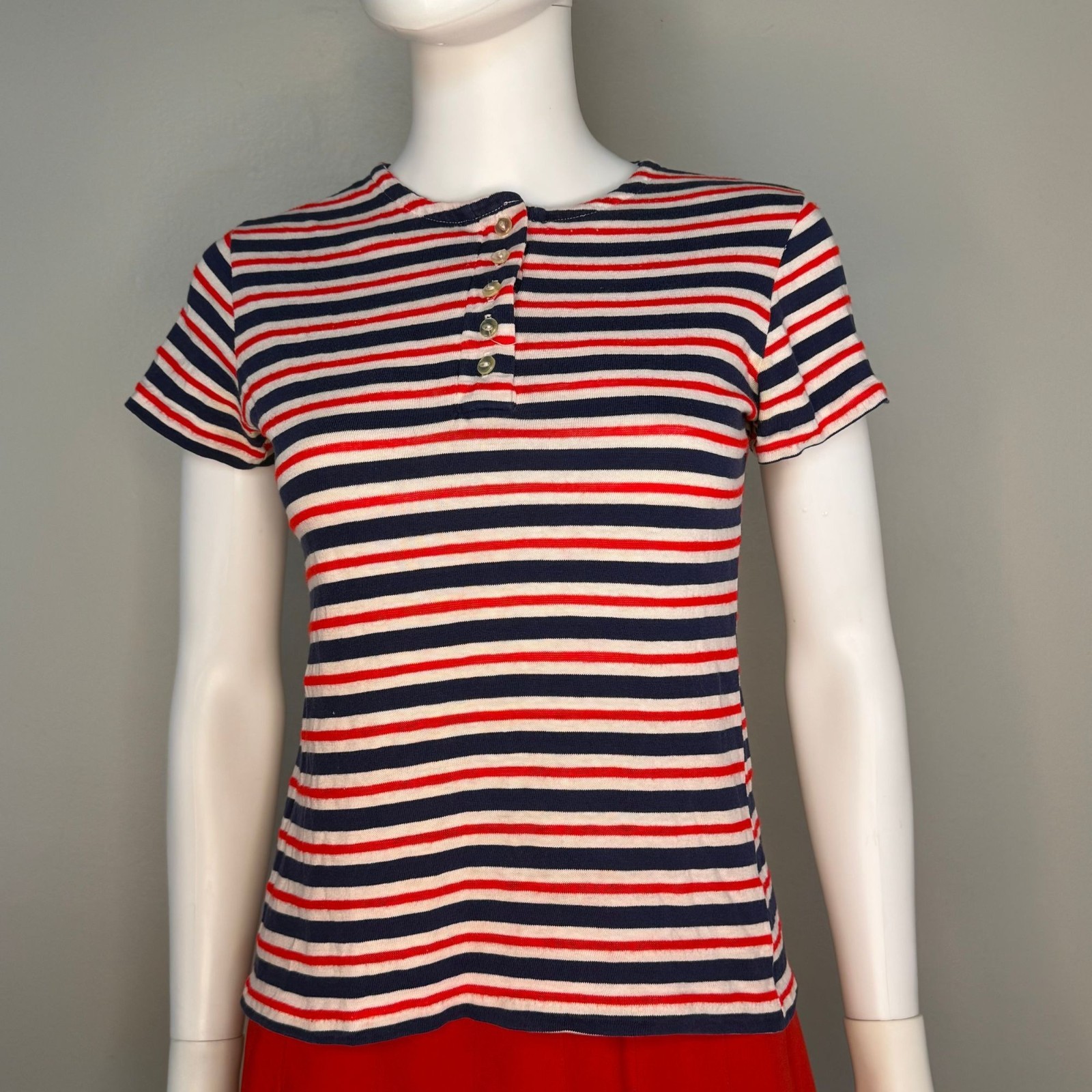 Vintage 1960s 70s Red White Blue Stripe Henley T-Shirt 60s 5 Button Short Sleeve