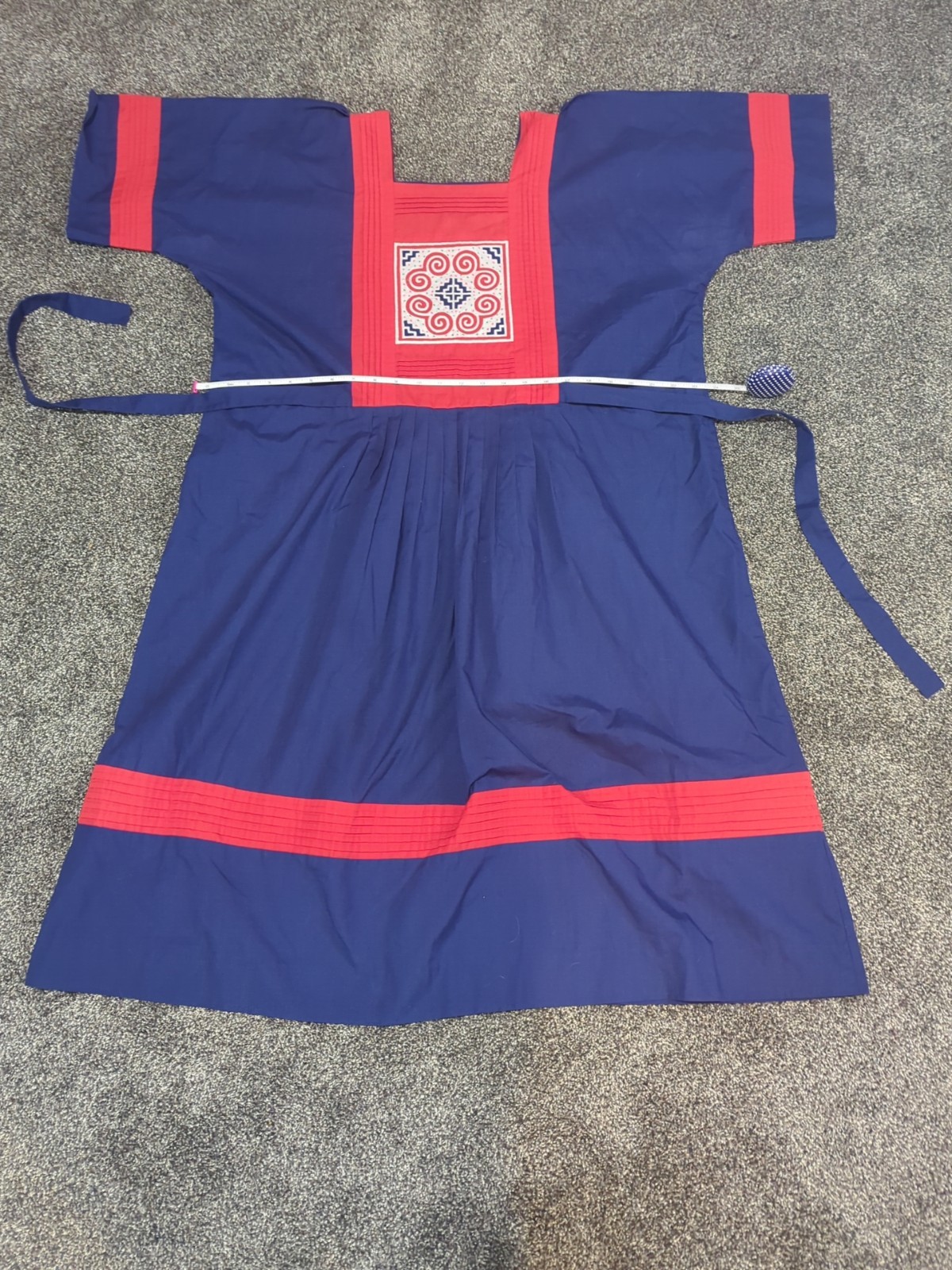 Thailand Dress Hand Embroidery Designed By Vanida Size S/M Has A Tie Back (Rk)