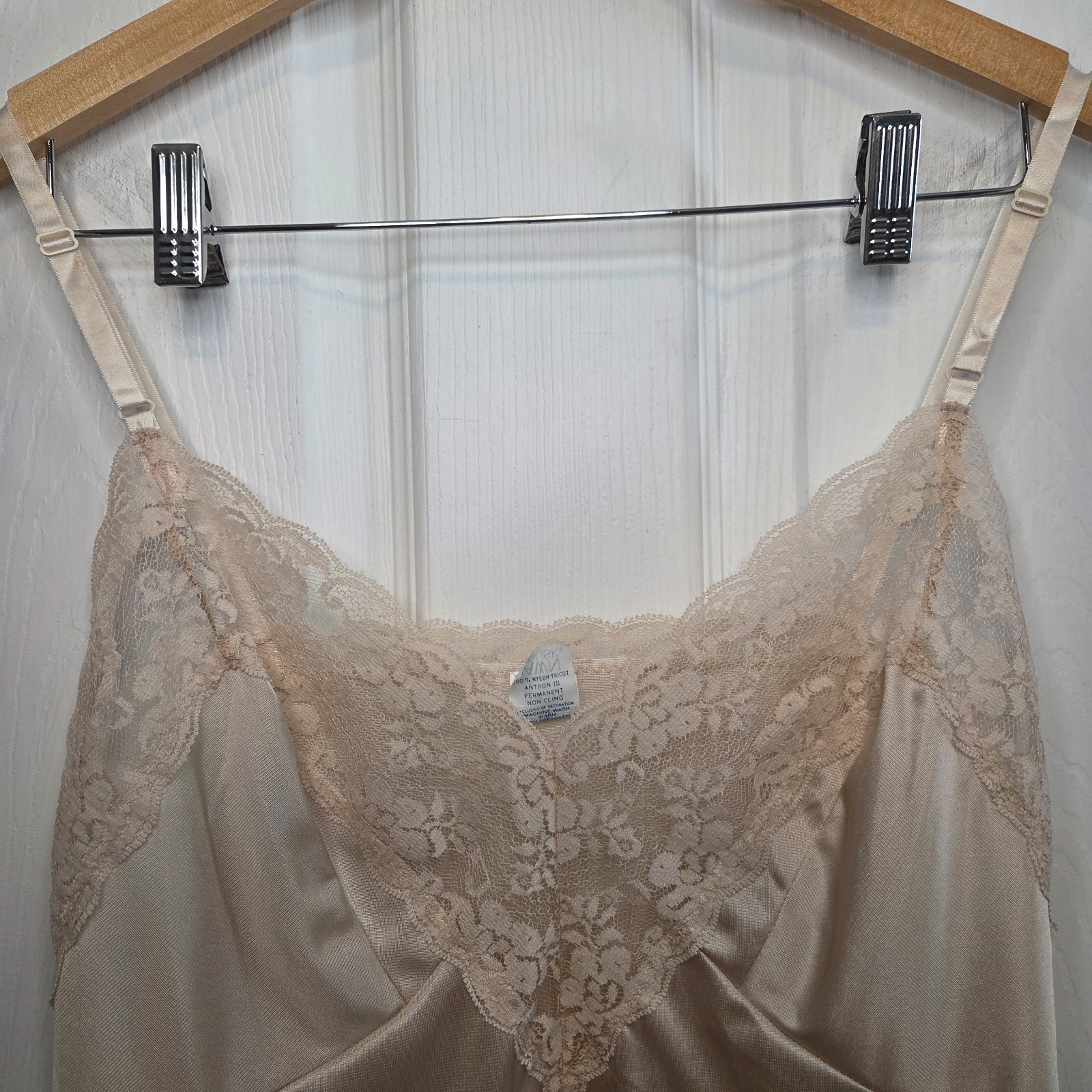 VTG Dawn To Dusk Satin Lace Trim Cami Ivory L USA Made Coquette Feminine
