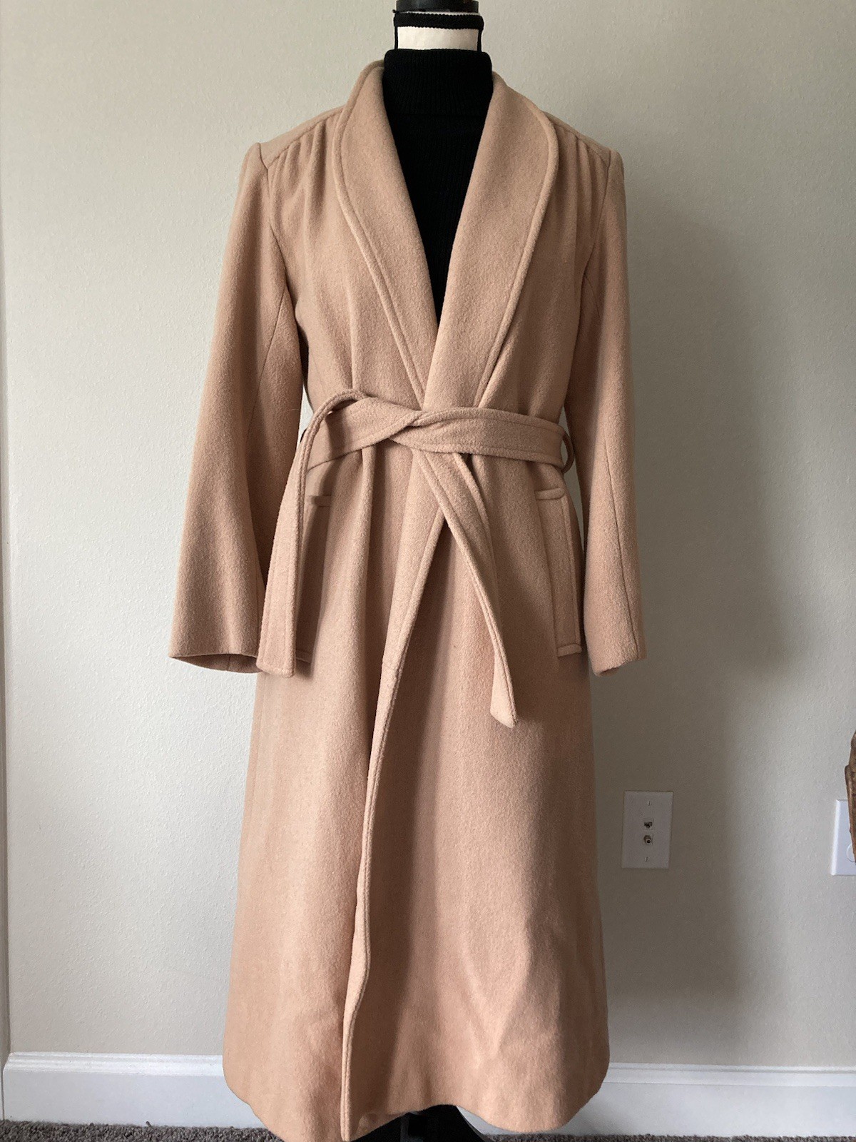 VTG 60s Camel Wool Quiet Luxury City Vibes Long Union Made Over Coat SZ S