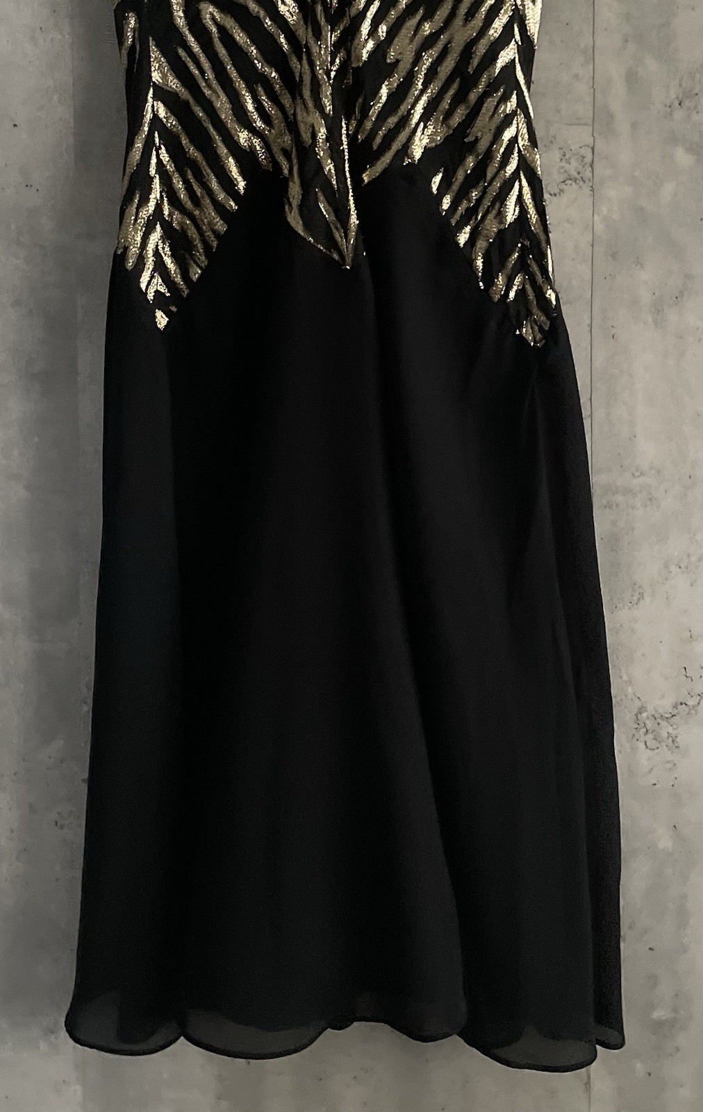 VTG JSJ Gold & Blk Fitted Gold Lurex Bodice Chiffon Skirt Formal 80s Dress Sz 2
