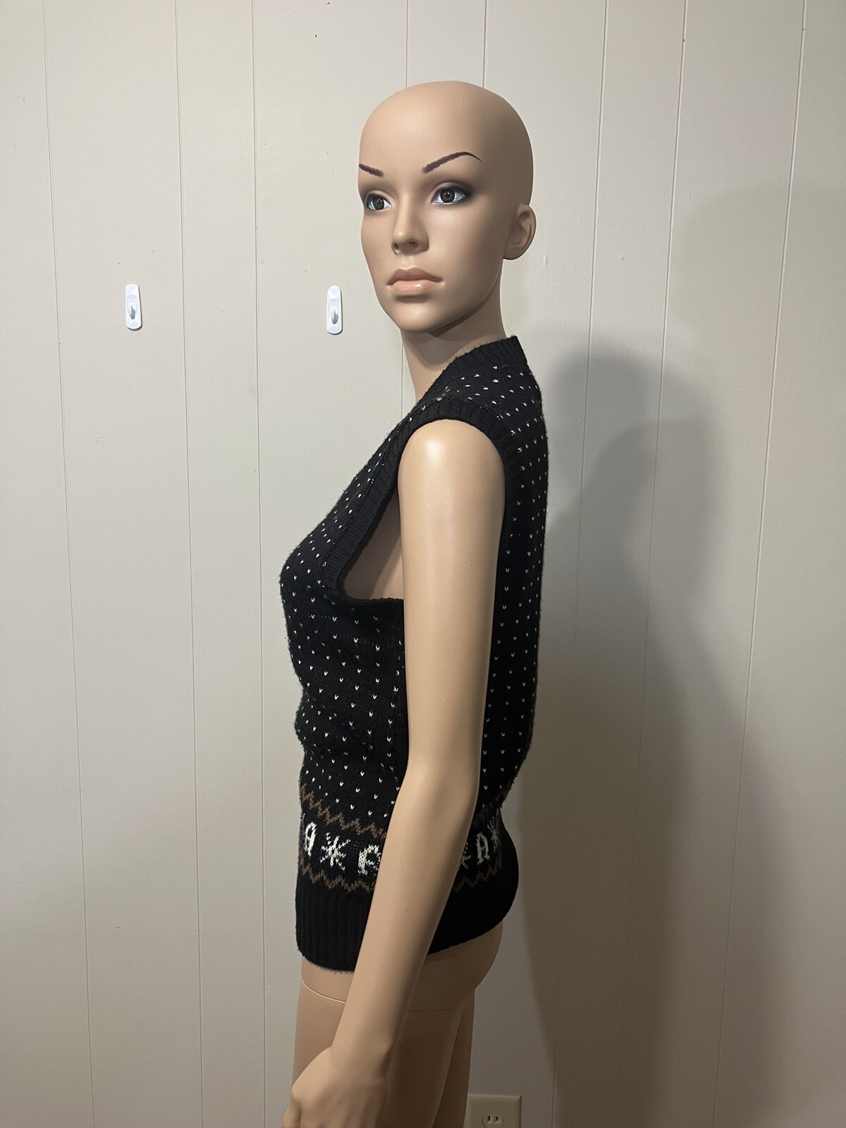 Women’s Vintage „Etienne Aigner Pullover V Neck Knit Sweater Vest Size Small
