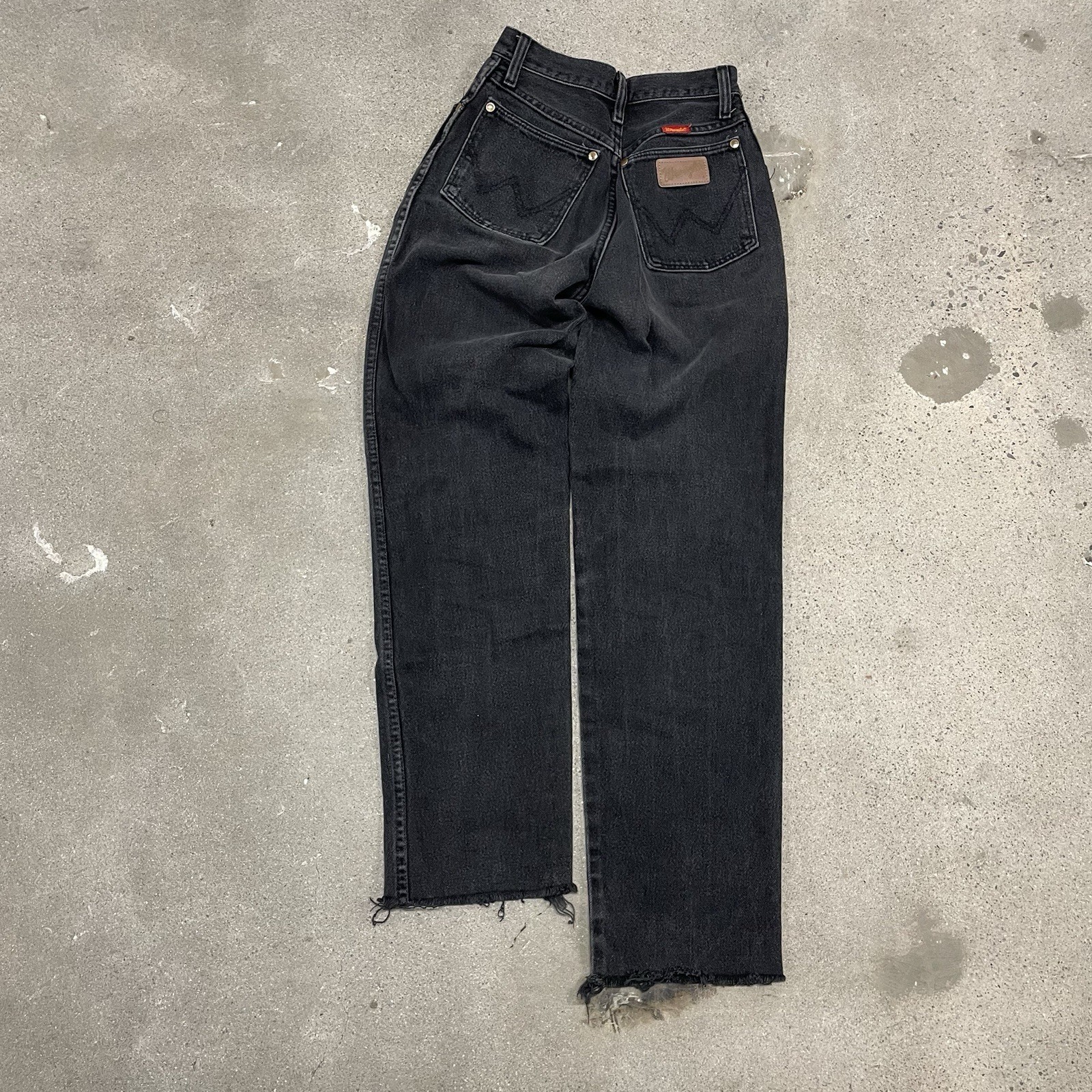 Womens Vtg Wrangler 12MWZWK Black Denim Jeans Meas. 24×32 Made In USA!