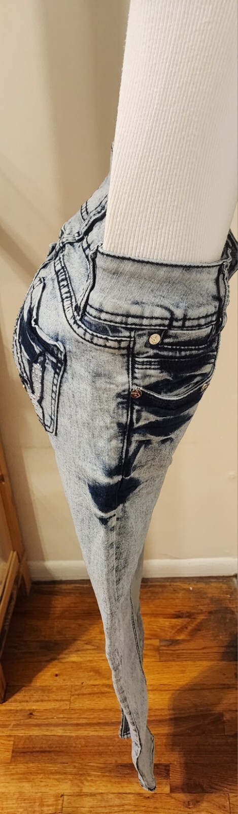🌐VINTAGE 🌸BRAND NEW no tags🌸 Women’s PLAYBOY Jeans size 7/8