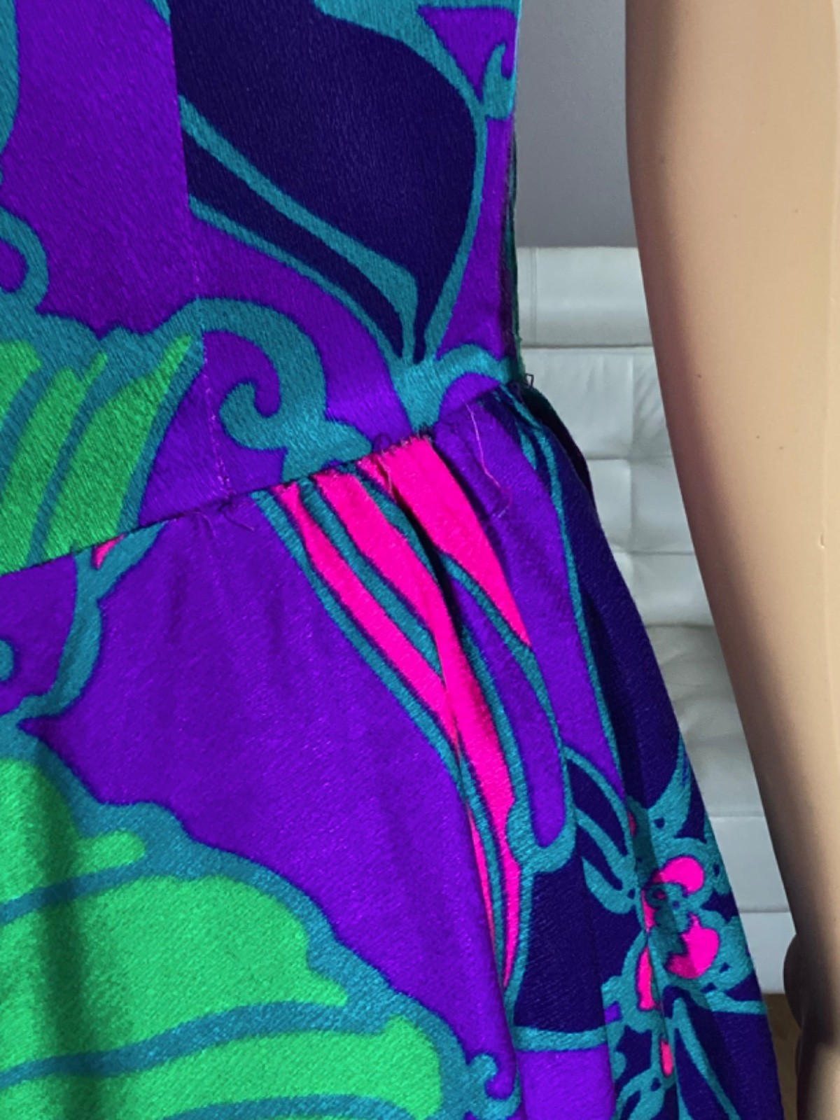 VTG 60’s Waltah Clarke’s Hawaiian Barkcloth Psychedelic Playsuit Romper Tiki 12