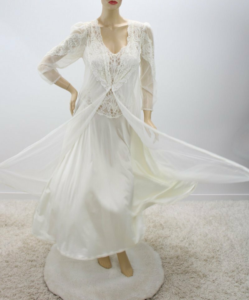 Vintage Victoria’s Secret Bridal Nightgown Peignoir Robe set Chiffon Ivory M