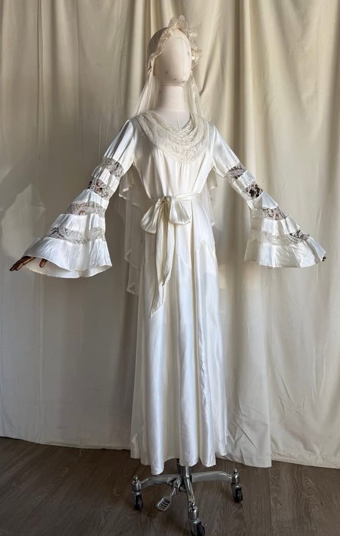 1930s 30s vintage angelic bell sleeve bias cut silk lace bridal wedding gown