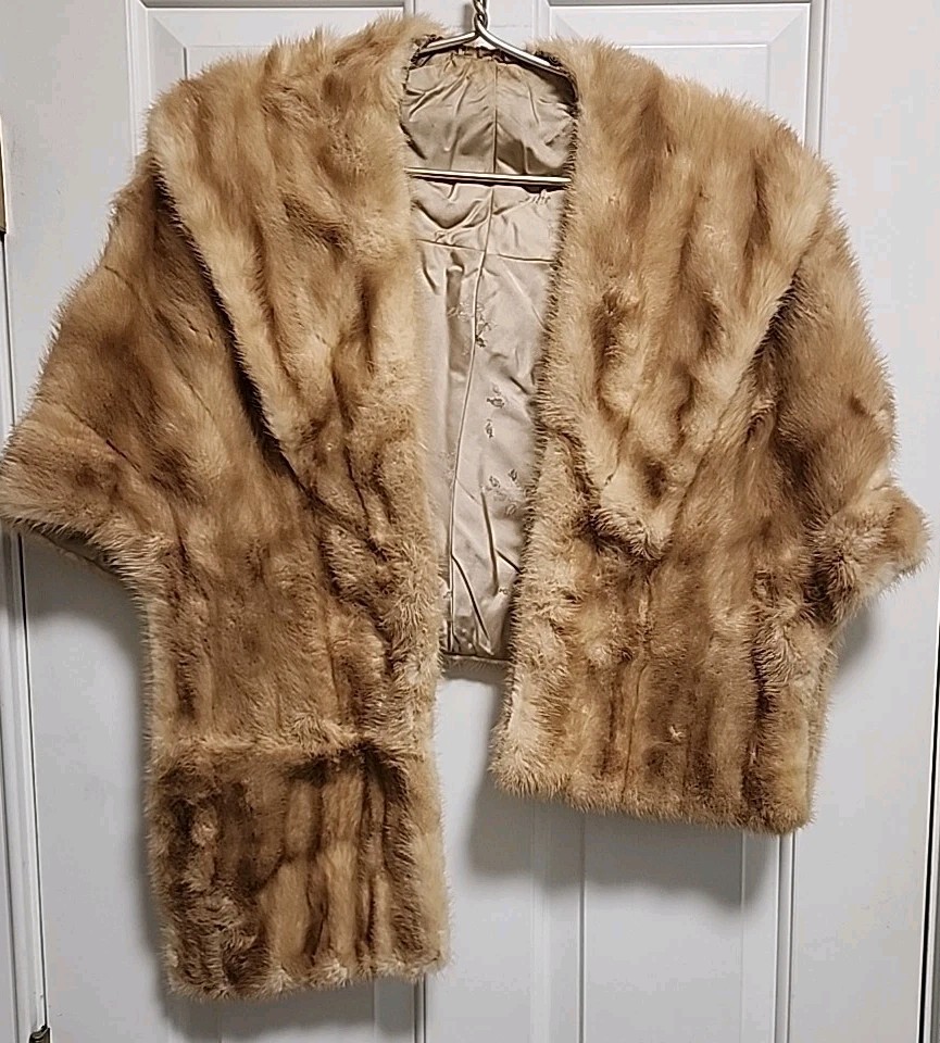 Vintage 60’s Blonde 2-Way Mink Fur Wrap/Stole ~ Satin Lined Pockets ~ One Size