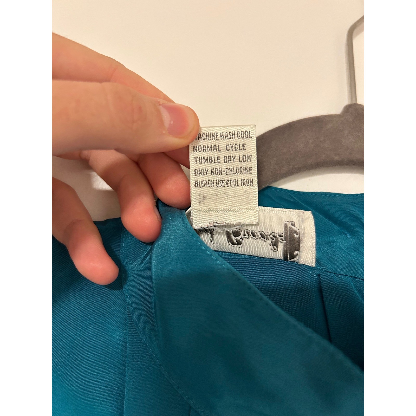 Melody Brooke Vintage 70S Teal Satin Mock Neck Pleated Button Back Blouse Size 9