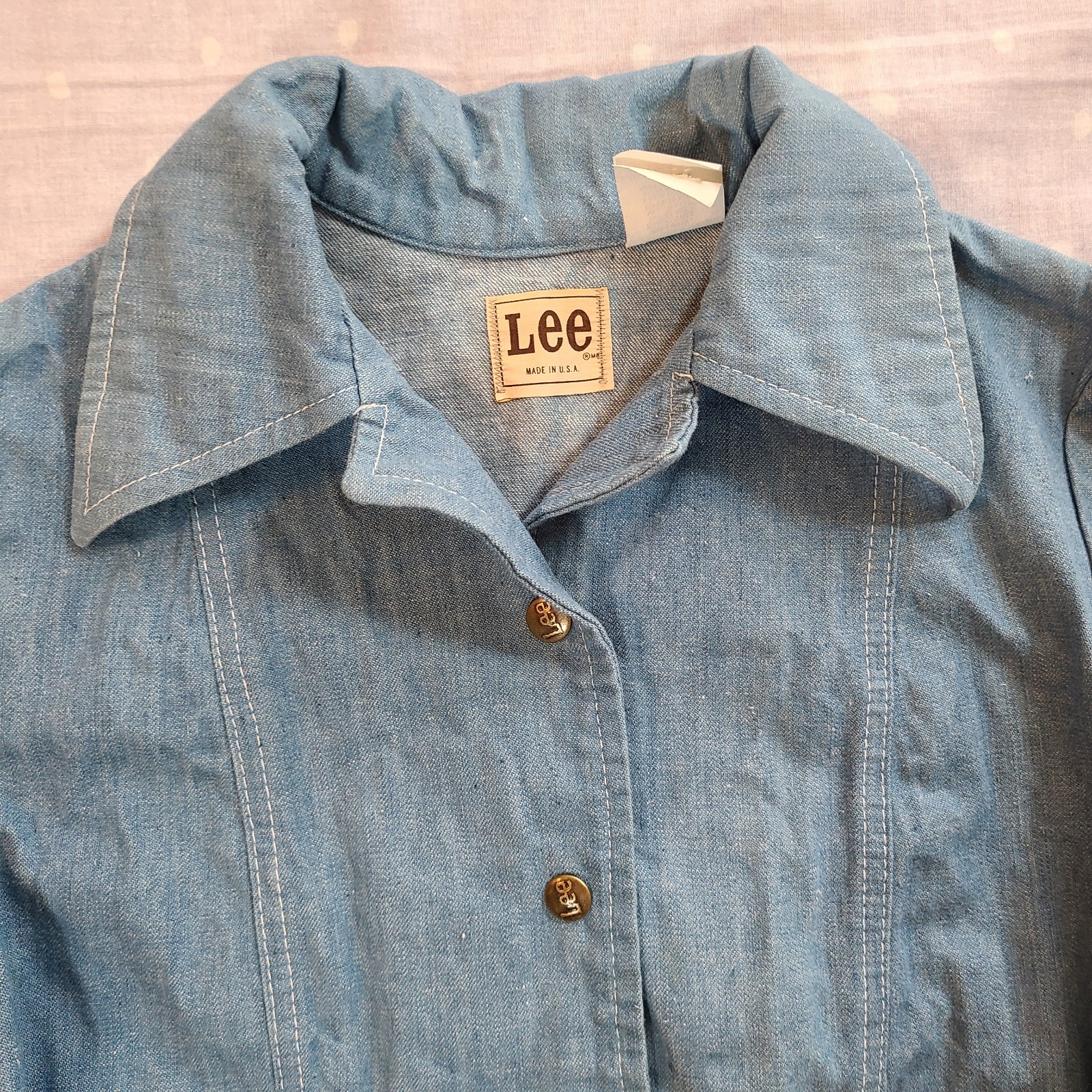 Vintage Lee Women’s Snap Button Up Blue Denim Shirt Longsleeve Sz S Made In USA