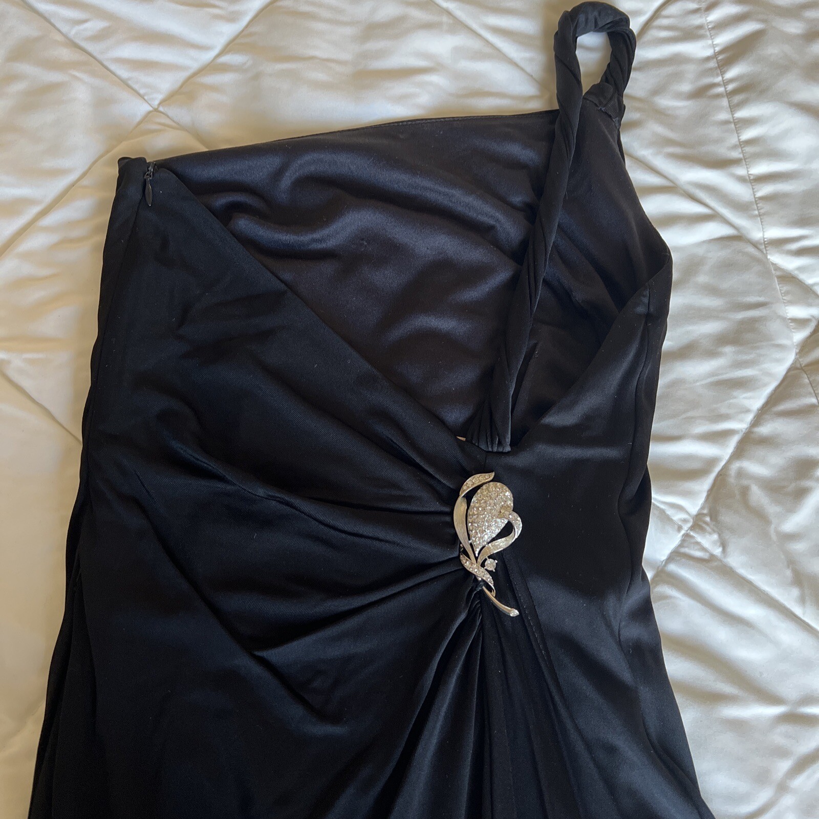Vintage Black One-shoulder Low V-back Long Gown Stitched Rhinestone Brooch Siz 2