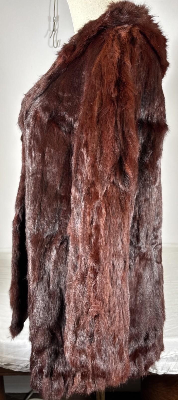Vintage 1950s Chocolate Brown Mink Fur Jacket 3/4 Sleeve Hook Closures Monogram