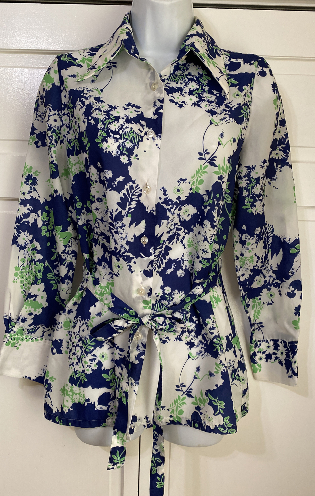 Vintage Golden Rose Women’s Button Up Blouse with Belt Blue Floral Size 34