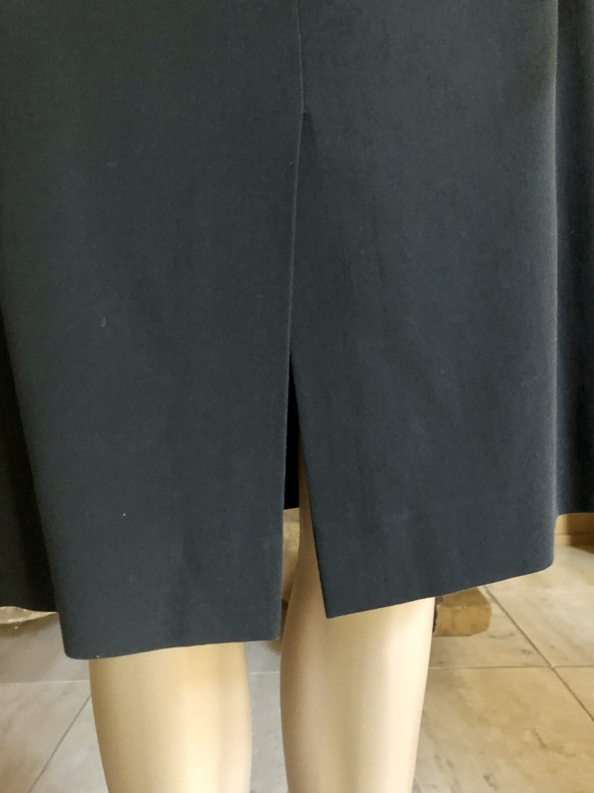 Giorgio Armani Vintage Skirt Suit. Armani Grey. I.Magnin Early 80’s Size 48/10us