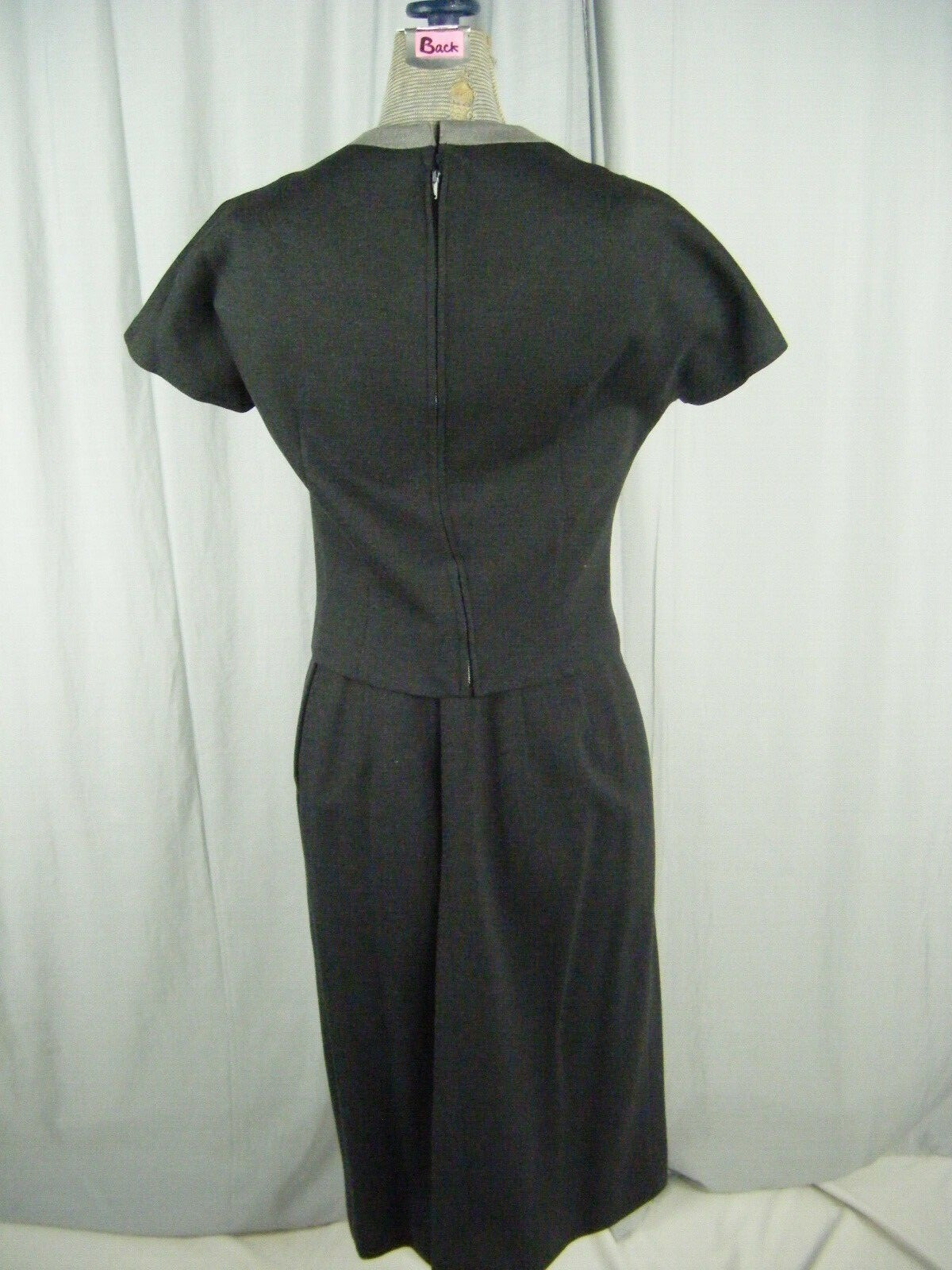 LILLI ANN KNITS LONDON Vtg 60s Charcoal Grey Wool 3 pcs Skirt-Bust 35/Waist 28/S