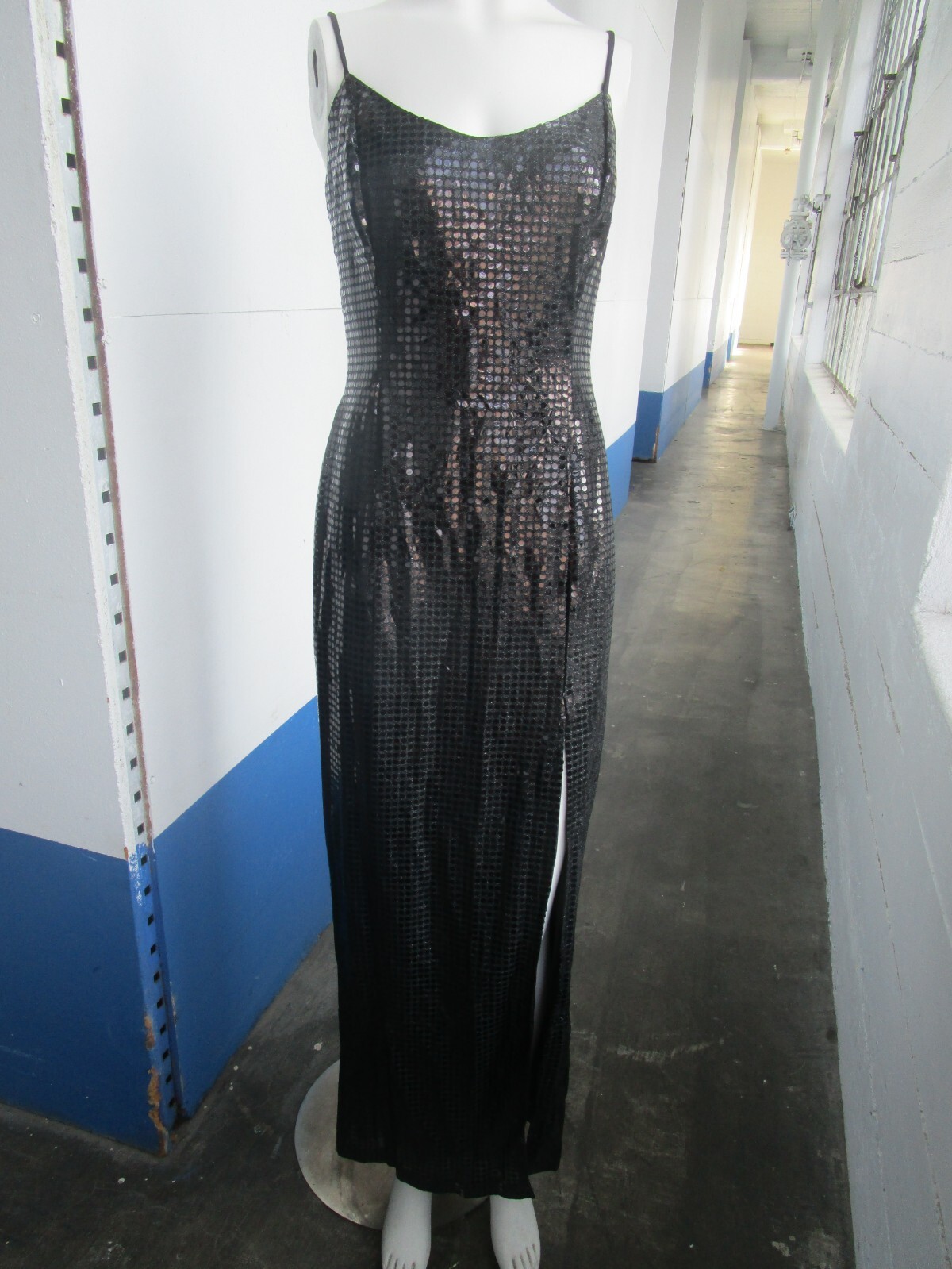VINTAGE DRESS~SEXY long BLACK SEQUIN~LEG SLIT~LA GLO~SPARKLING MAXI~LBD NEW YEAR